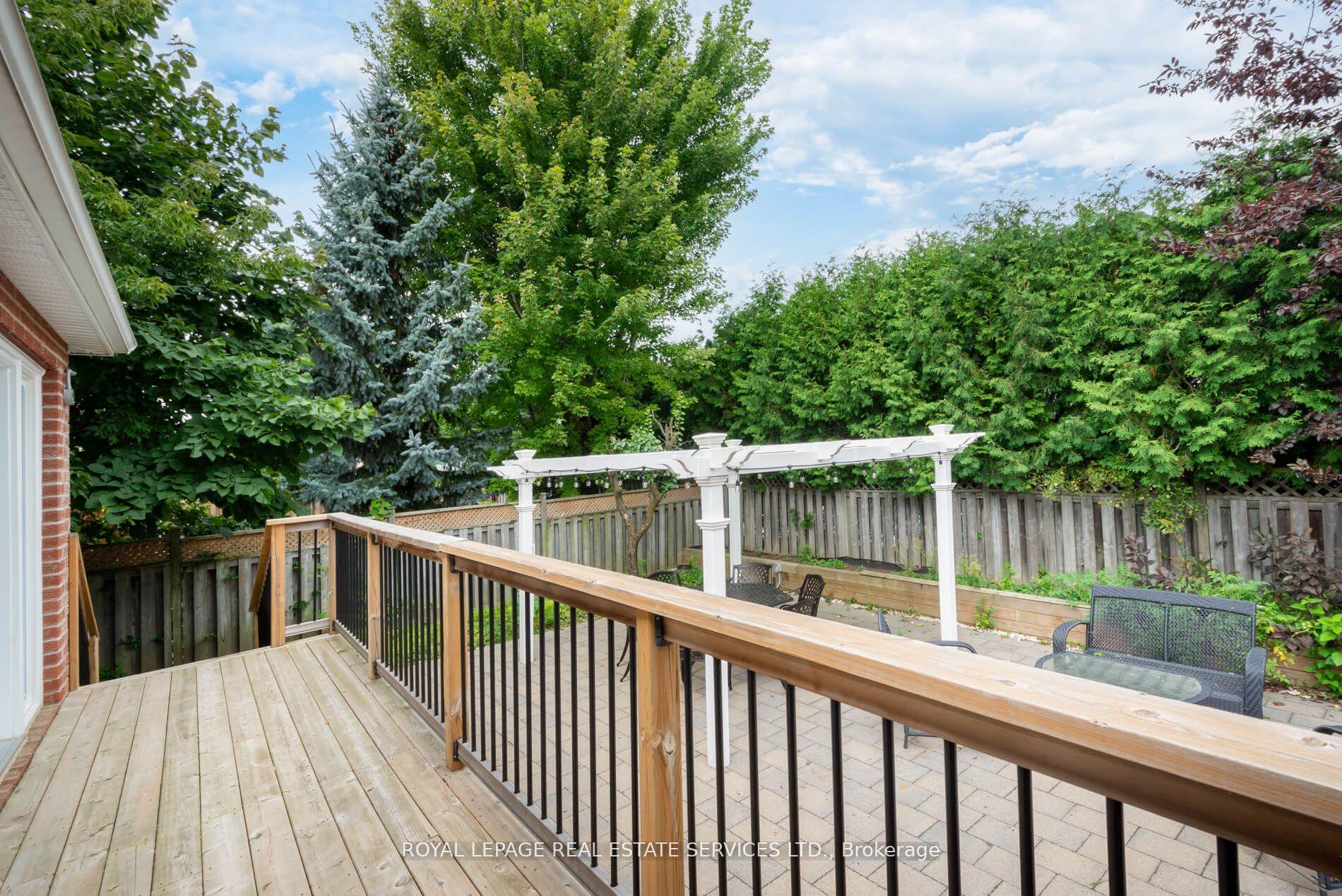 Photo 25 of 53 Findhorn Crescent, Vaughan, Maple — HOMEH