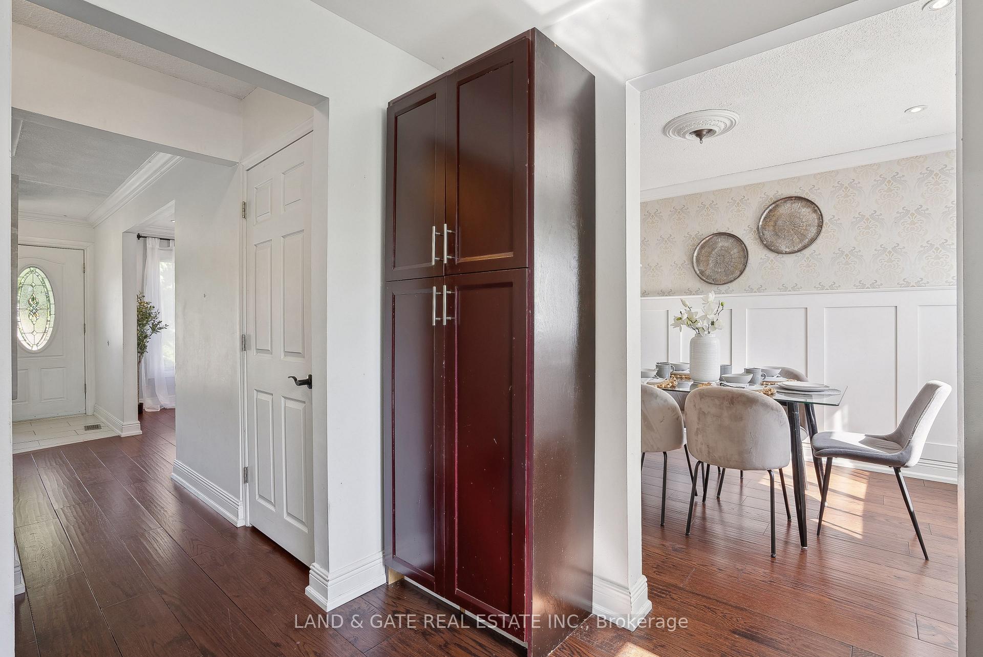 Photo 17 of 1100 Augusta Avenue, Oshawa, Donevan — HOMEH