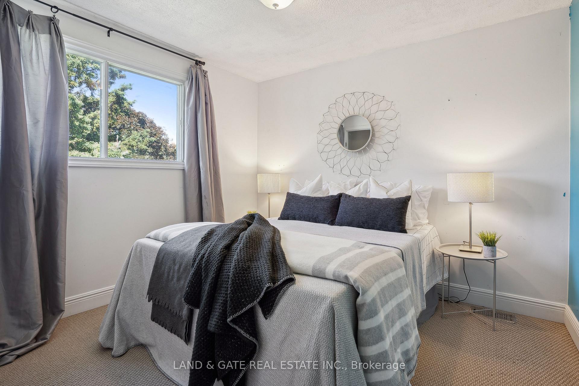 Photo 16 of 1100 Augusta Avenue, Oshawa, Donevan — HOMEH