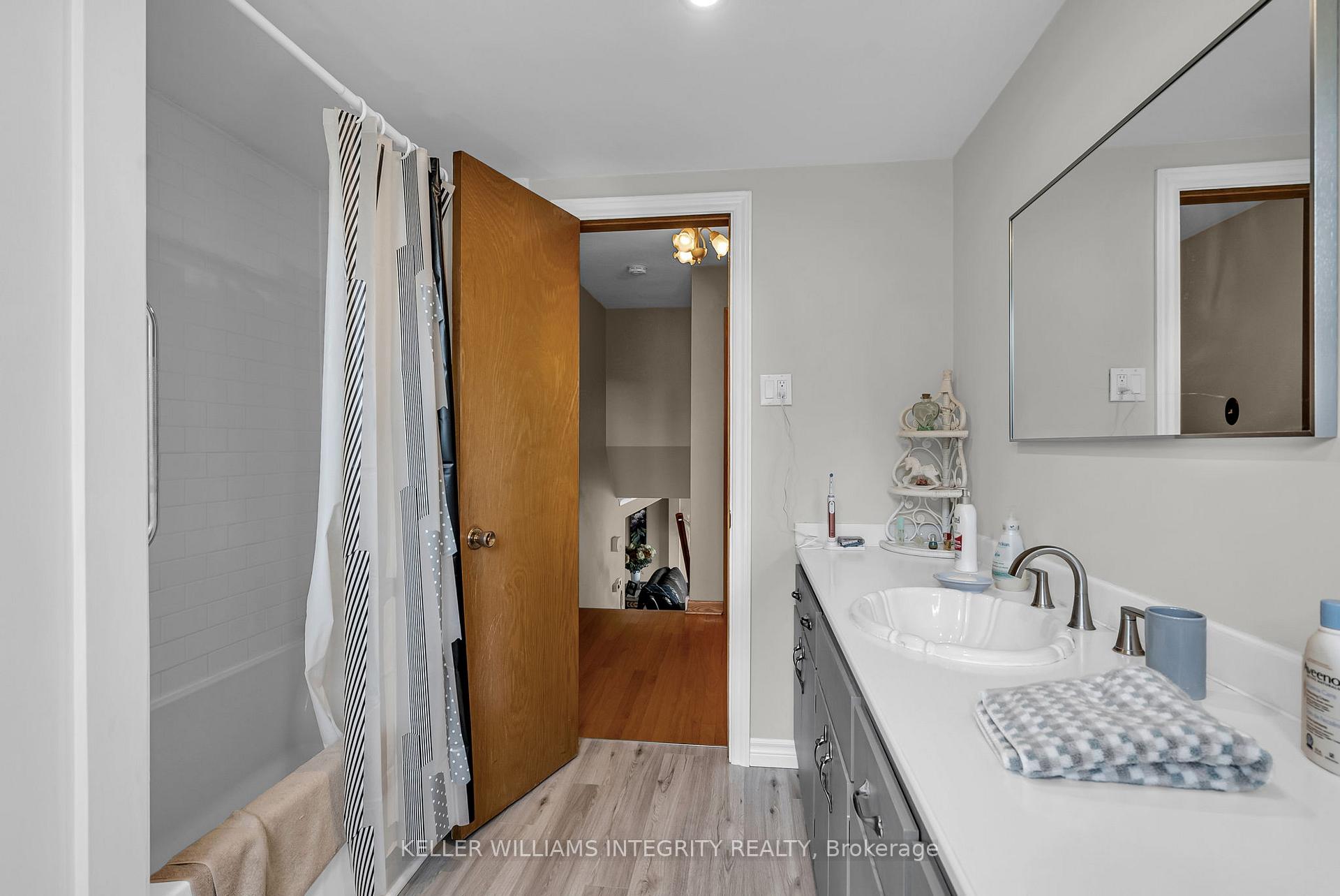 Photo 18 of 611 Mcconnell Avenue, Cornwall — HOMEH