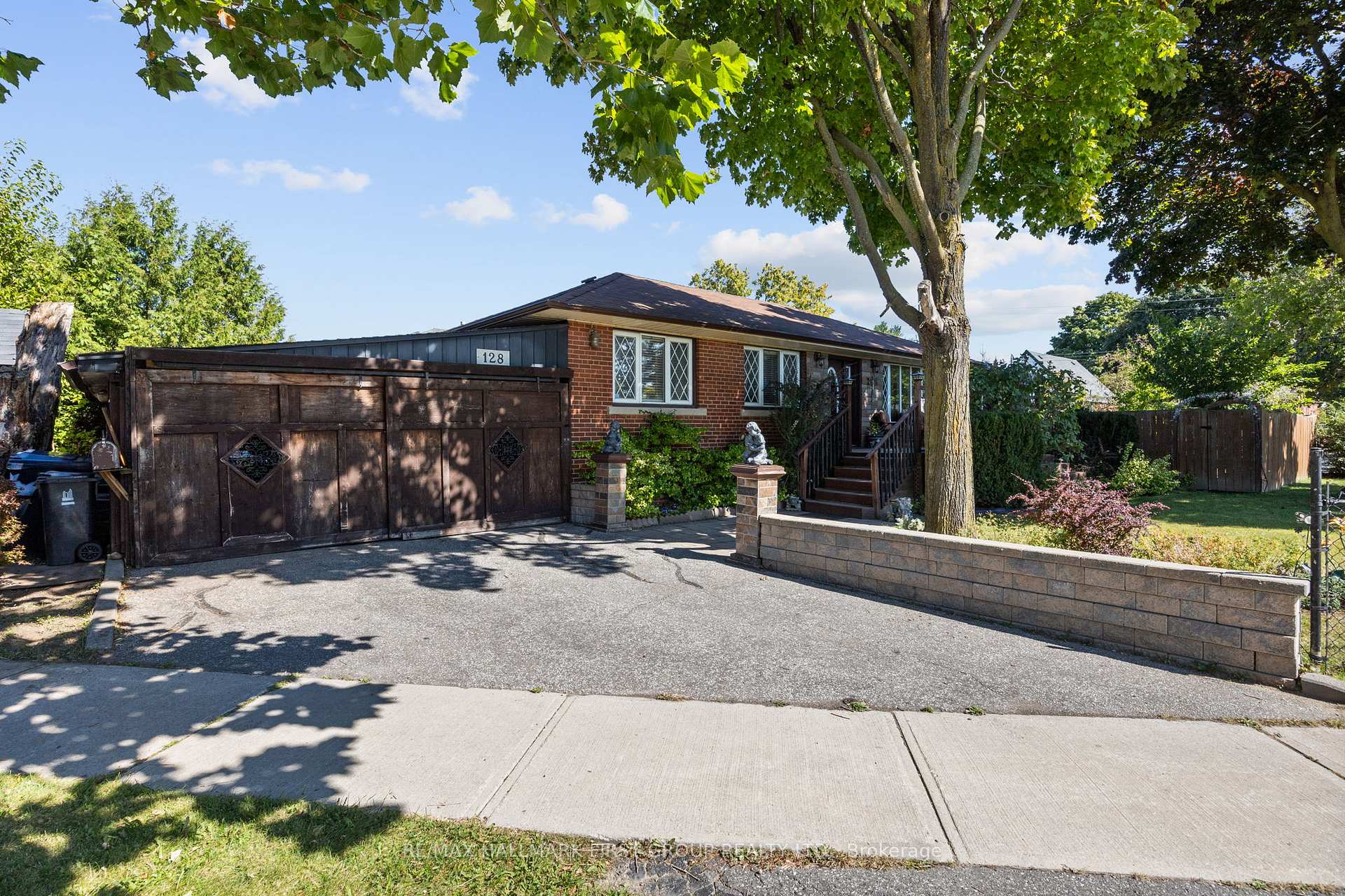 Front of 128 Shropshire Drive