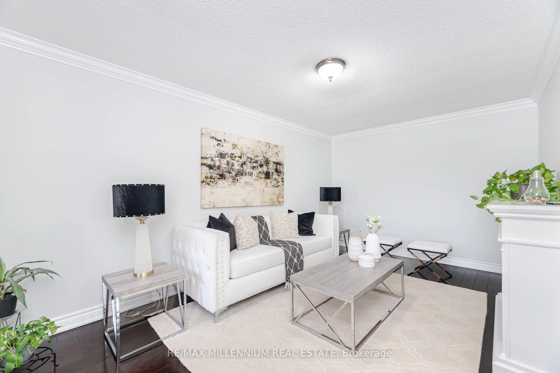 Photo 2 of 192 Conestoga Drive, Brampton, Heart Lake West — HOMEH