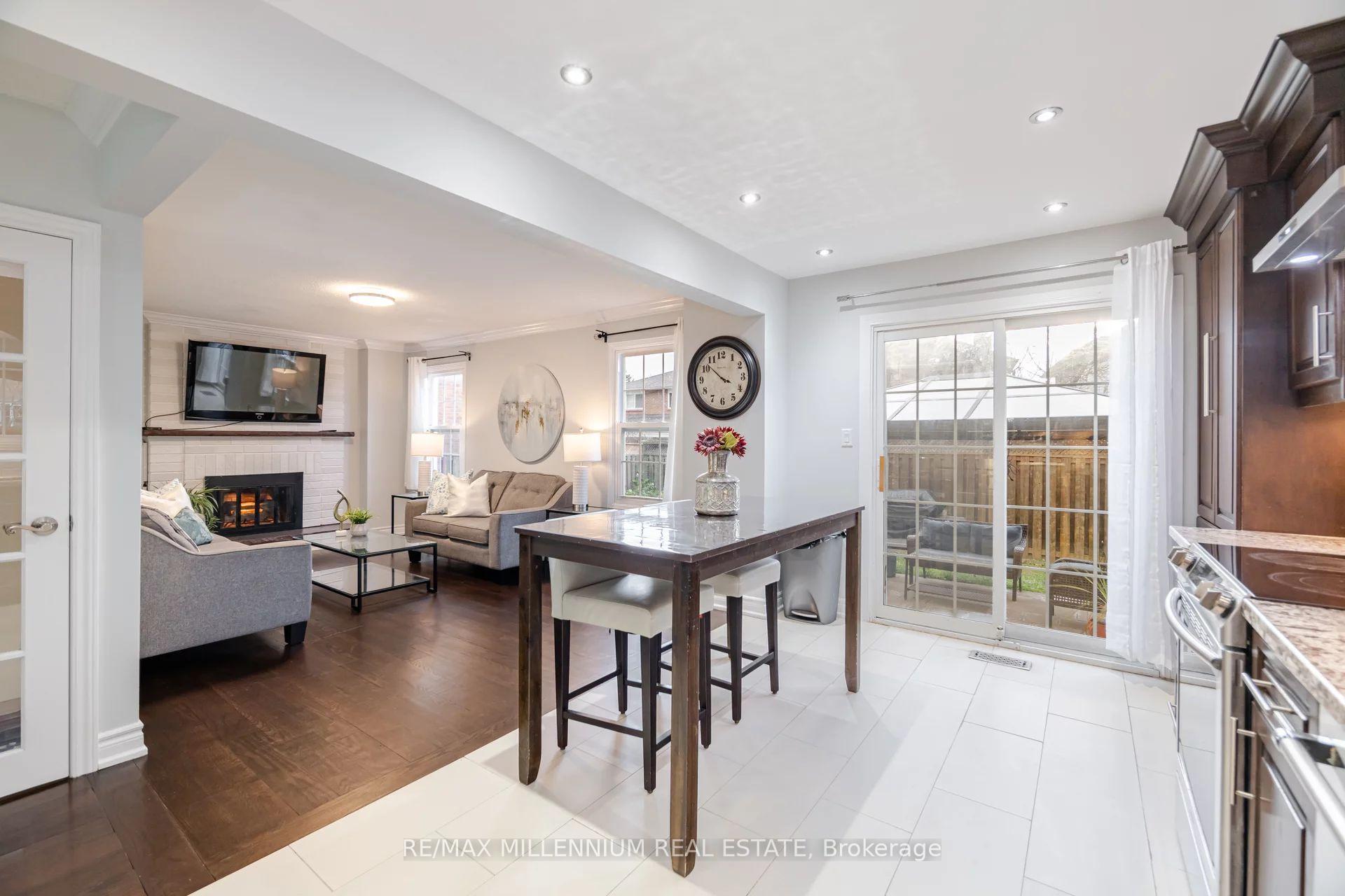 Photo 40 of 192 Conestoga Drive, Brampton, Heart Lake West — HOMEH