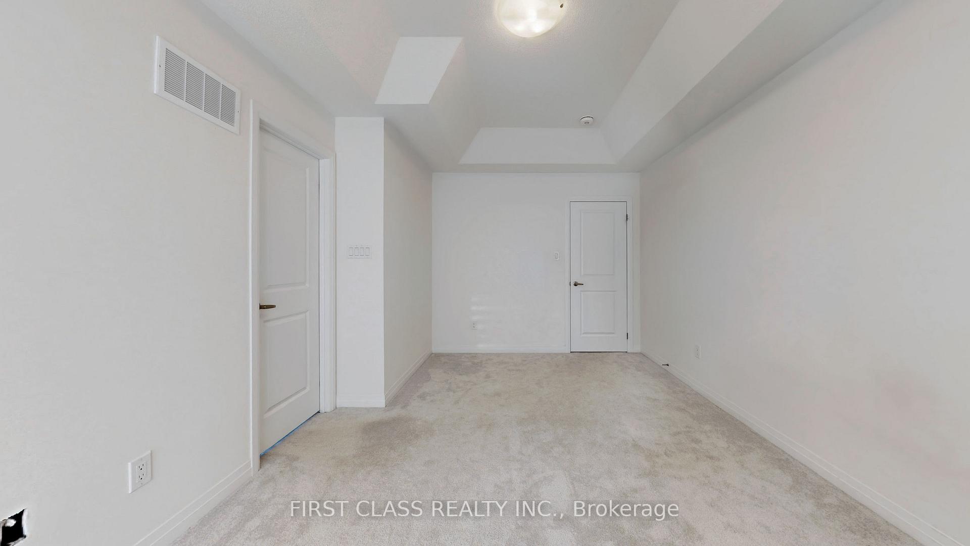 Photo 7 of 108 Carneros Way, Markham, Box Grove — HOMEH