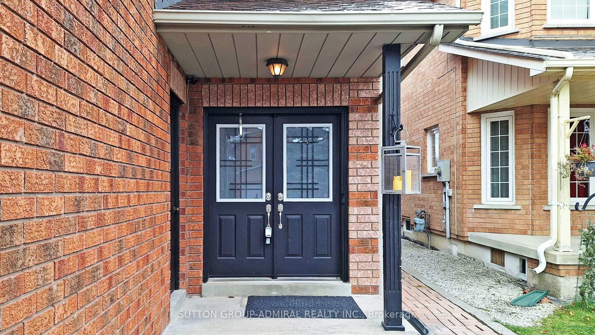 Photo 22 of 102 Fountainbridge Drive N, Caledon, Bolton East — HOMEH