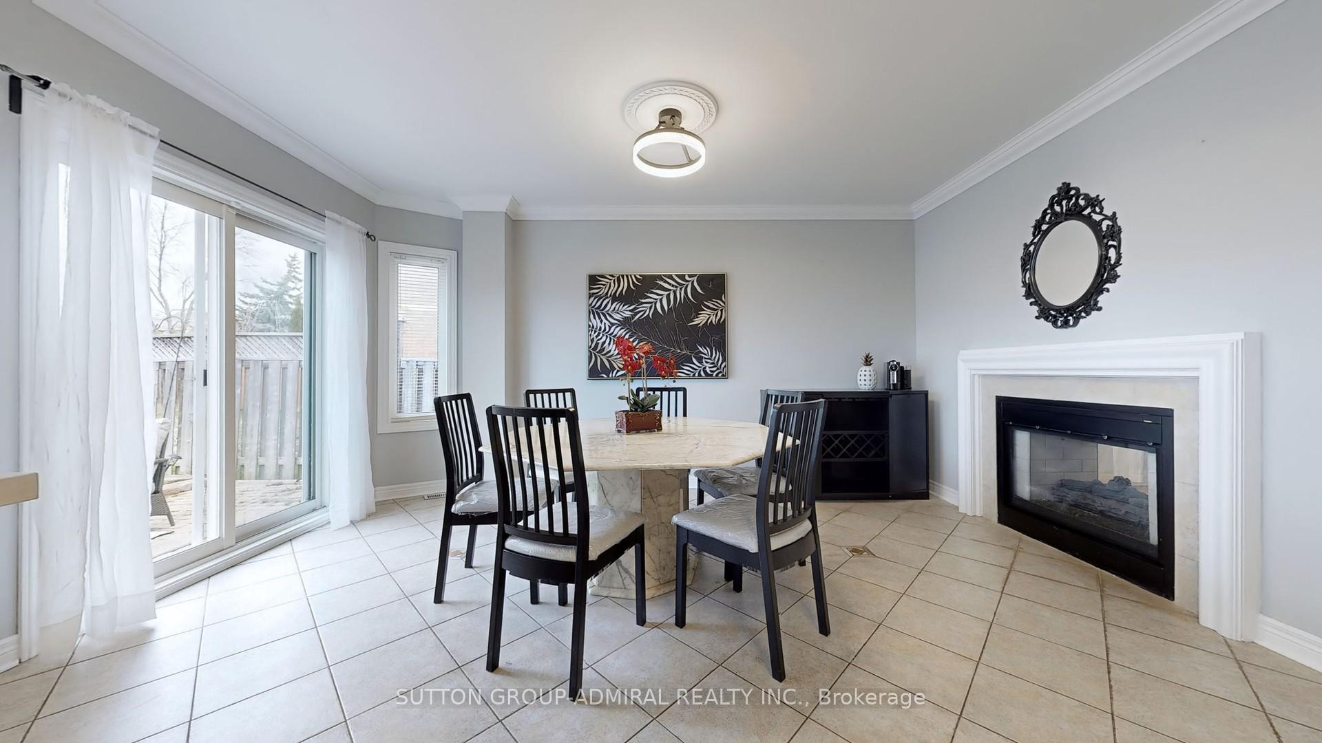 Photo 15 of 102 Fountainbridge Drive N, Caledon, Bolton East — HOMEH