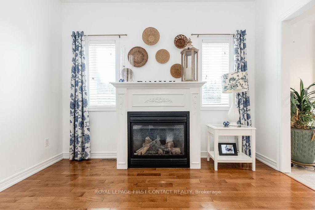 Photo 12 of 31 Vanderpost Crescent, Essa, Thornton — HOMEH