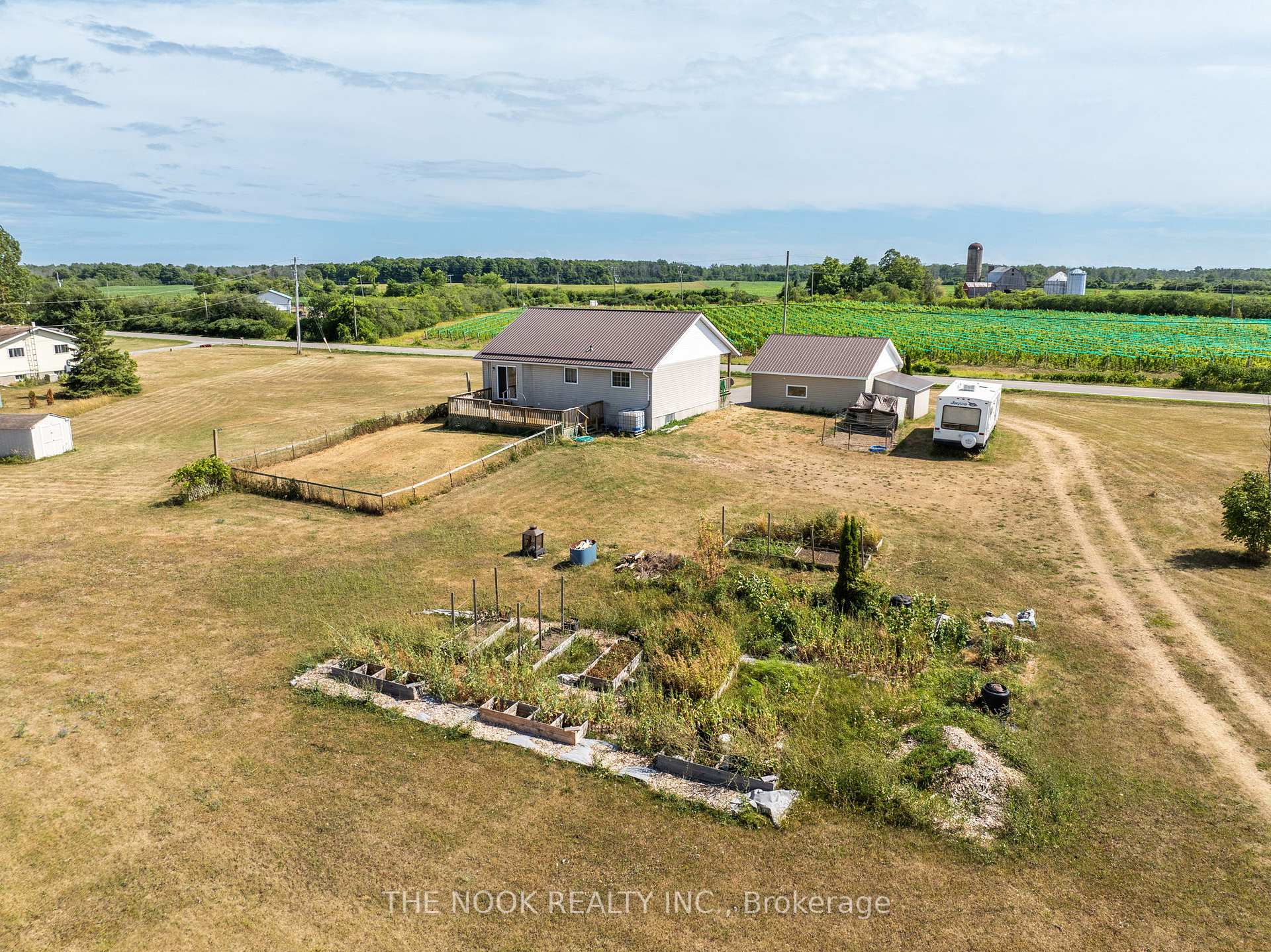 Photo 38 of 792 Danforth Road, Prince Edward County, Hillier Ward — HOMEH