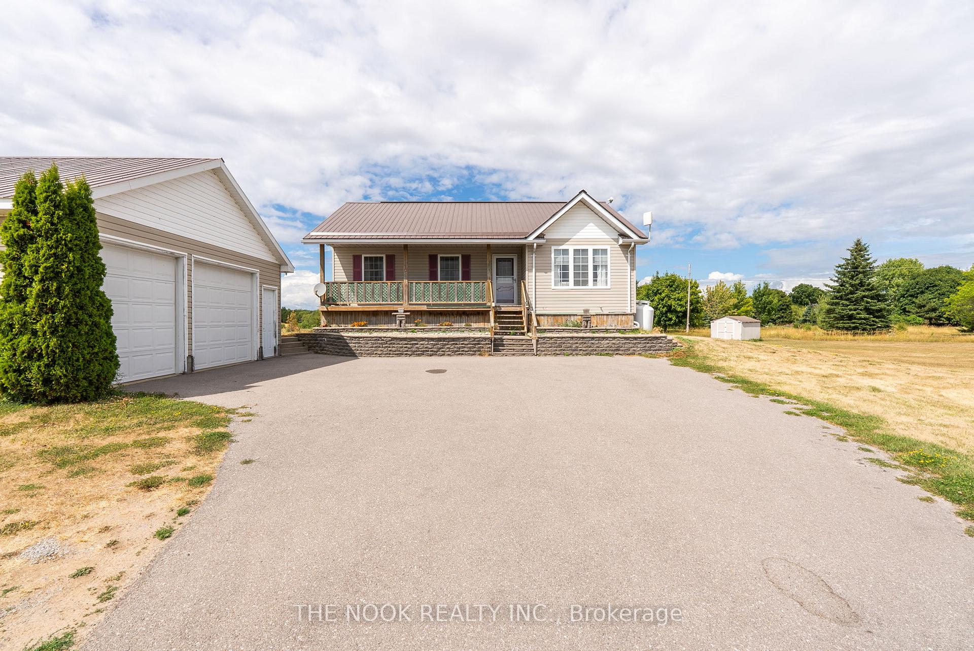 Photo 46 of 792 Danforth Road, Prince Edward County, Hillier Ward — HOMEH