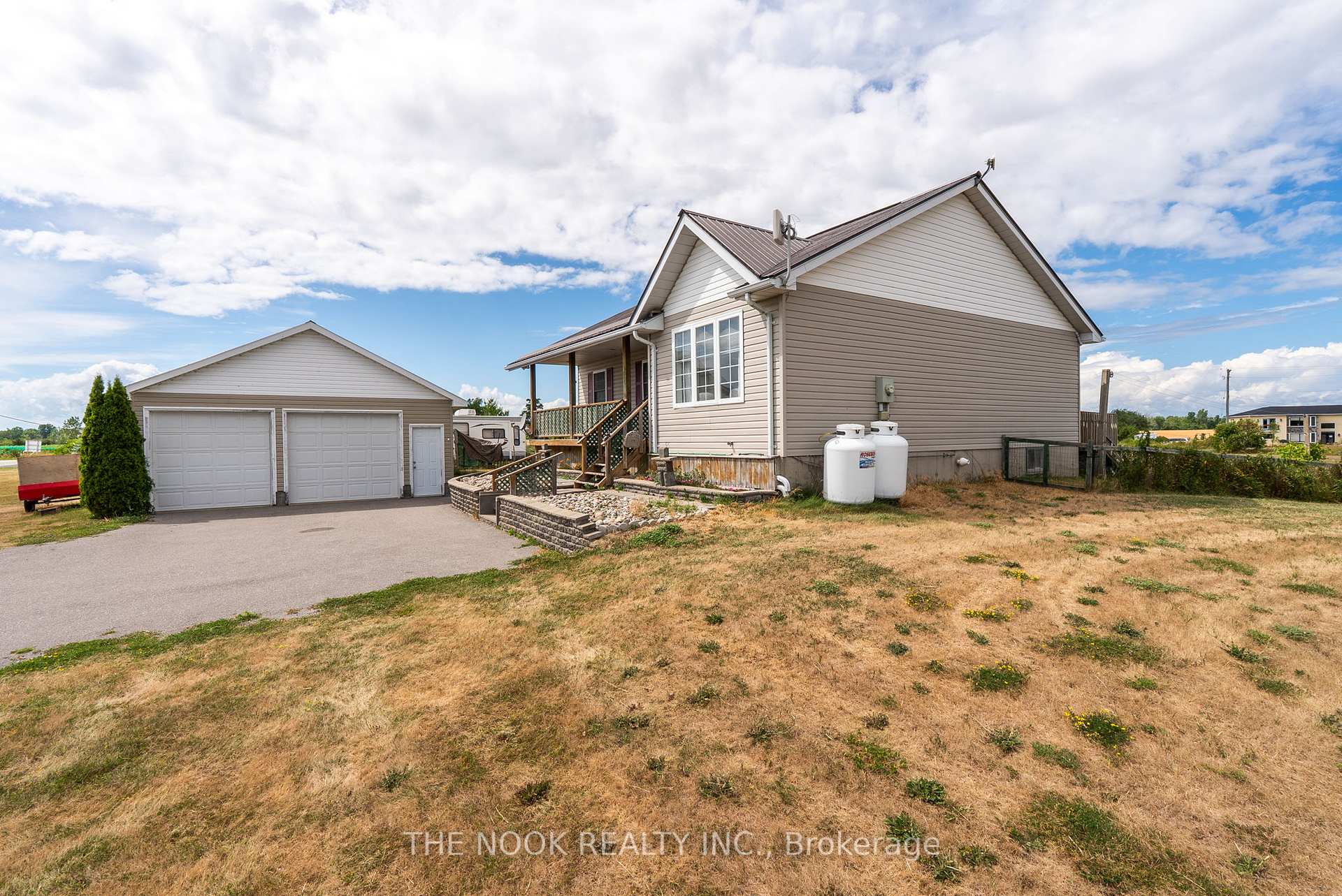 Photo 48 of 792 Danforth Road, Prince Edward County, Hillier Ward — HOMEH