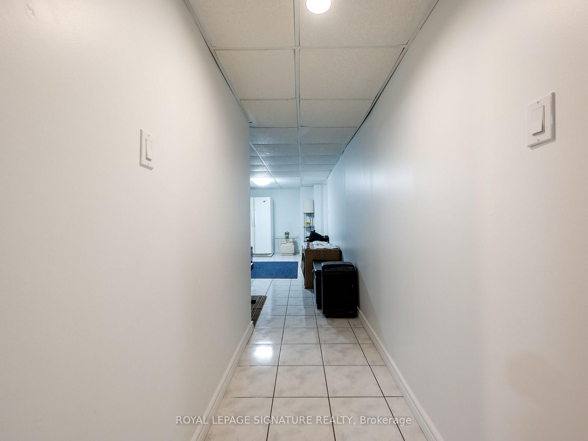 Photo 29 of 433 Tailfeather Crescent, Mississauga, Hurontario — HOMEH
