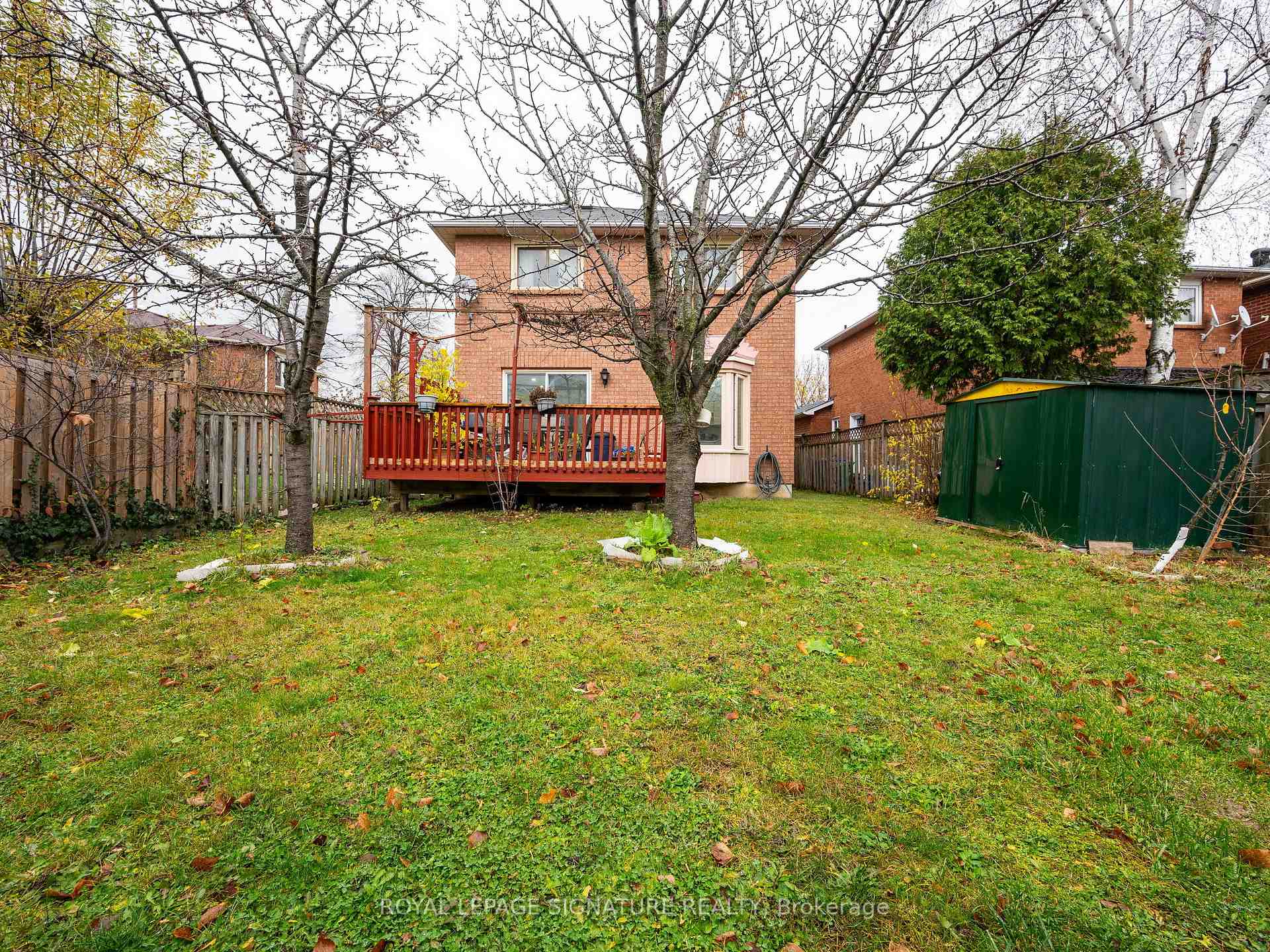 Photo 38 of 433 Tailfeather Crescent, Mississauga, Hurontario — HOMEH