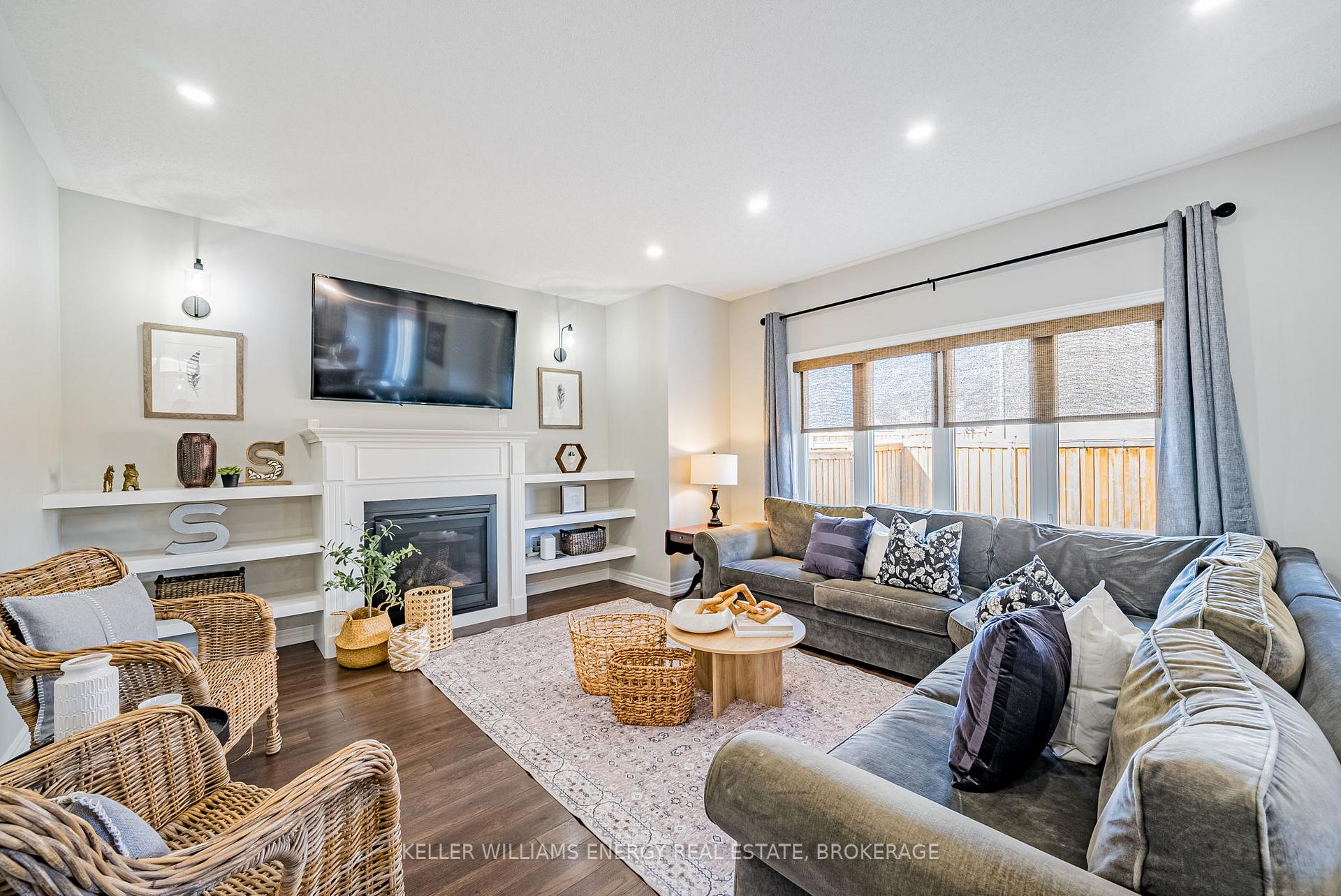 Photo 18 of 1692 Frederick Mason Drive, Oshawa, Taunton — HOMEH