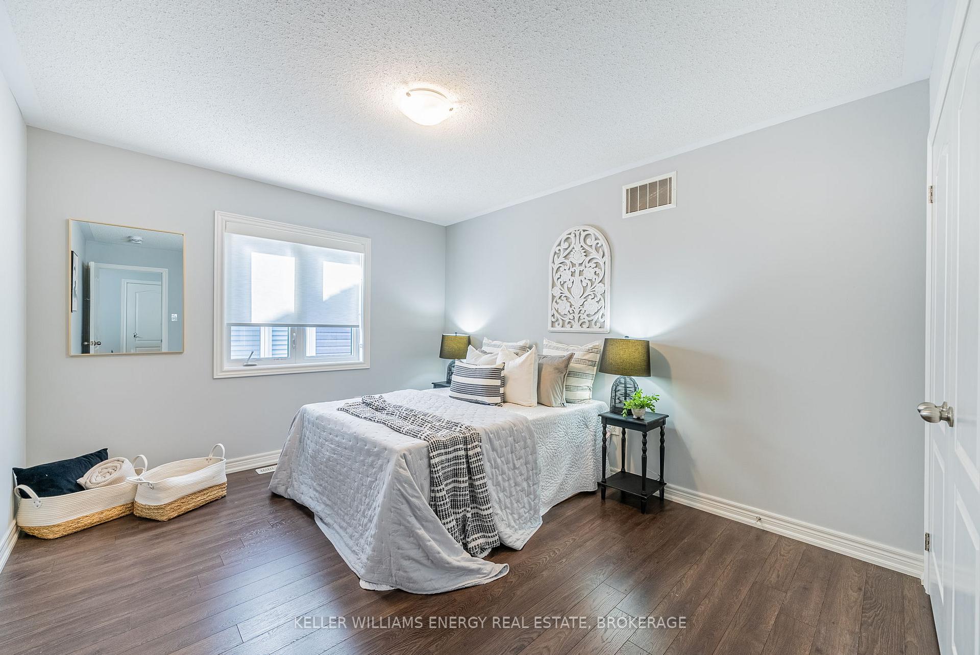 Photo 27 of 1692 Frederick Mason Drive, Oshawa, Taunton — HOMEH