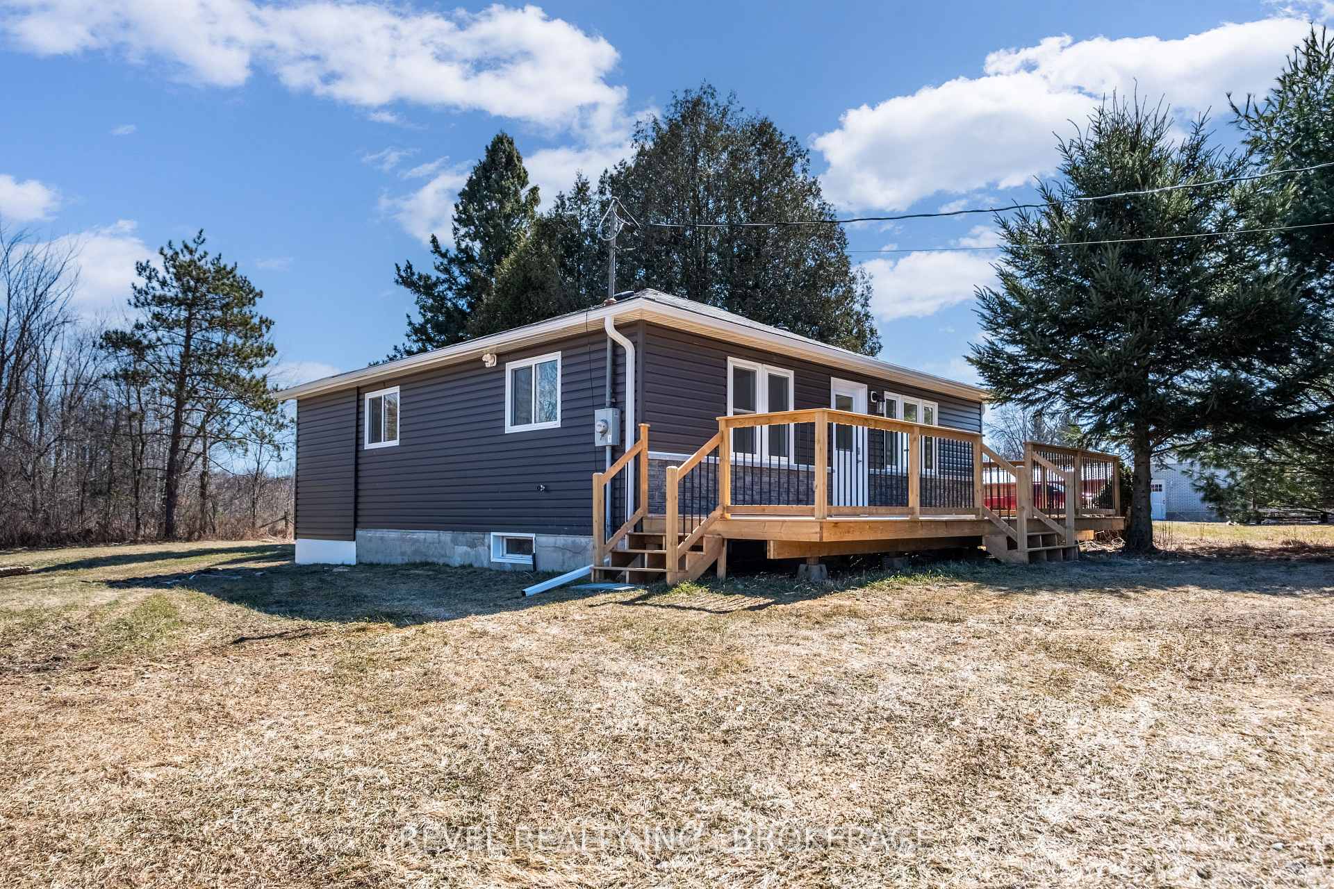 Photo 2 of 8914 38 Highway, Frontenac, Frontenac Centre — HOMEH
