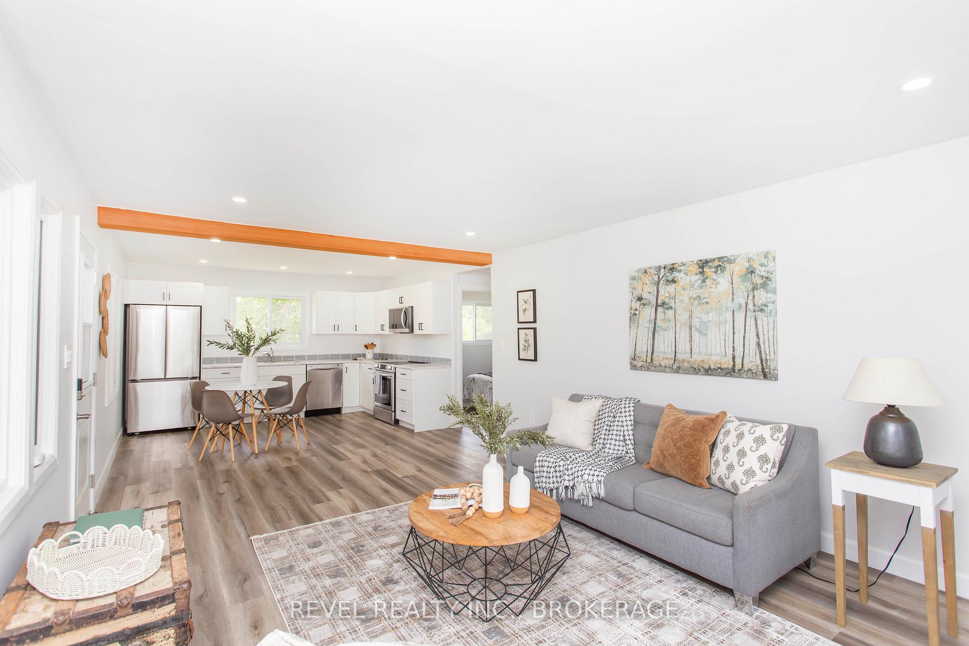 Photo 11 of 8914 38 Highway, Frontenac, Frontenac Centre — HOMEH