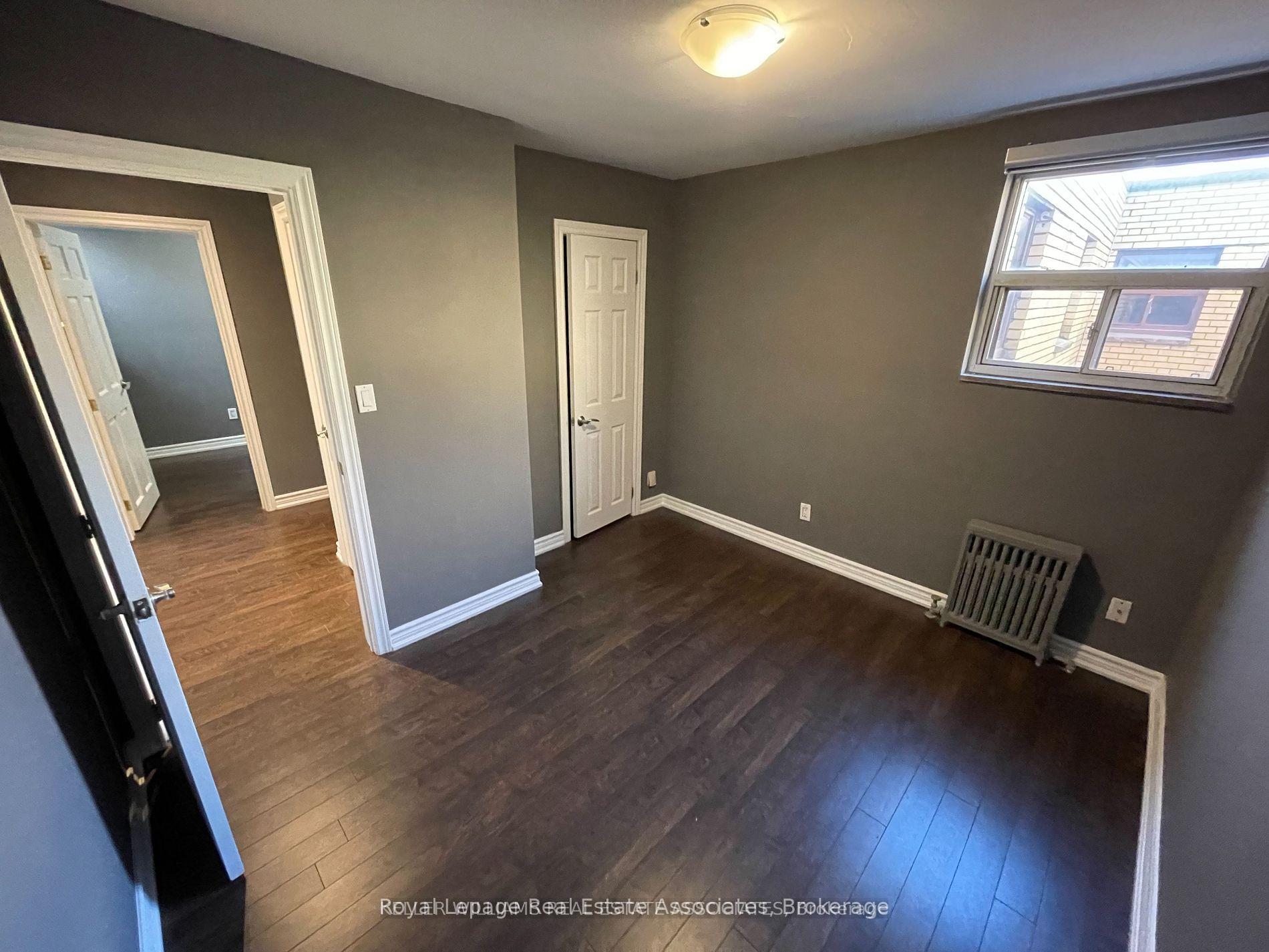 Photo 33 of 233 Lakeshore Road E, Mississauga, Port Credit — HOMEH
