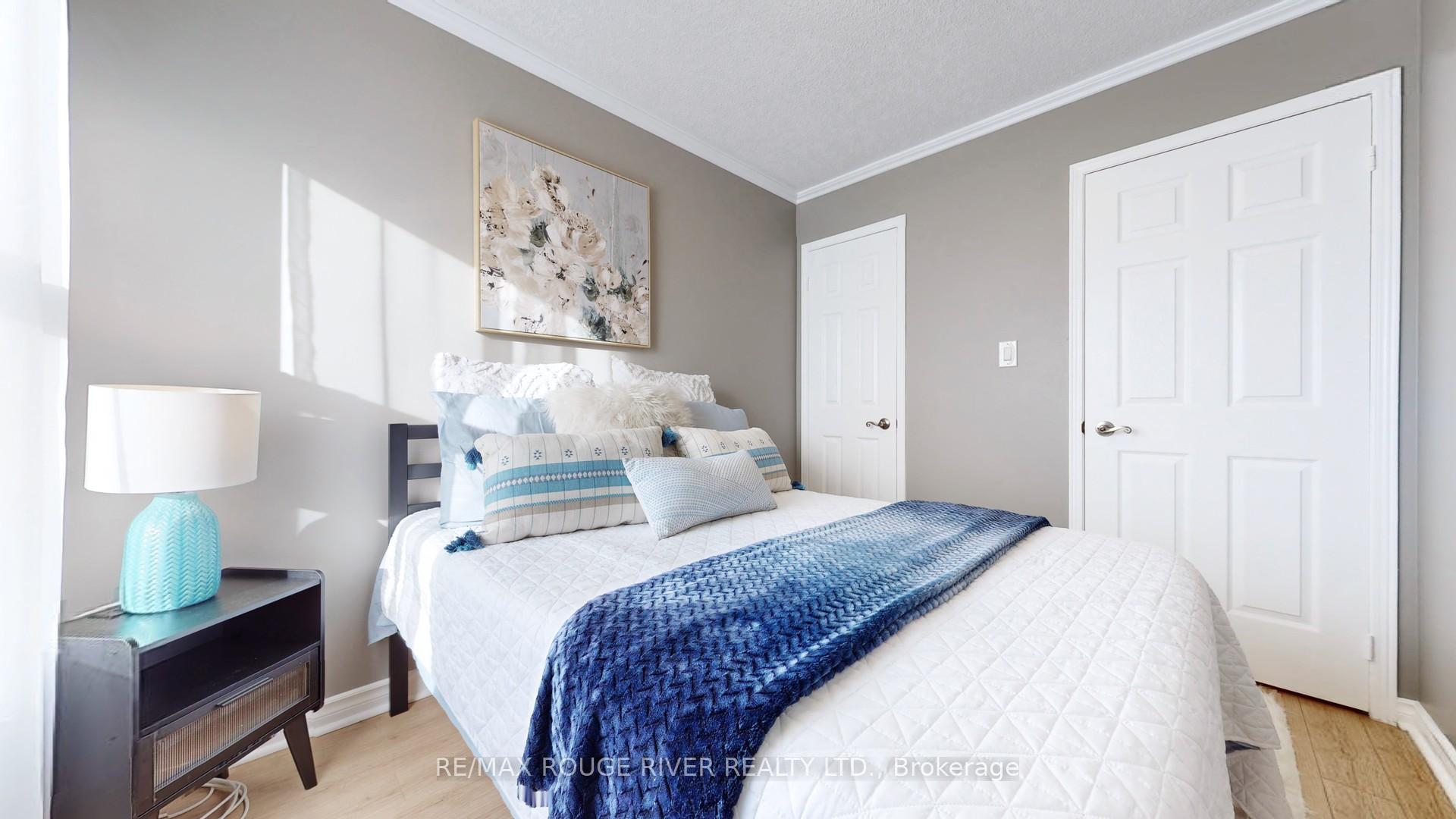 Photo 15 of 87 St Thomas Street, Whitby, Brooklin — HOMEH