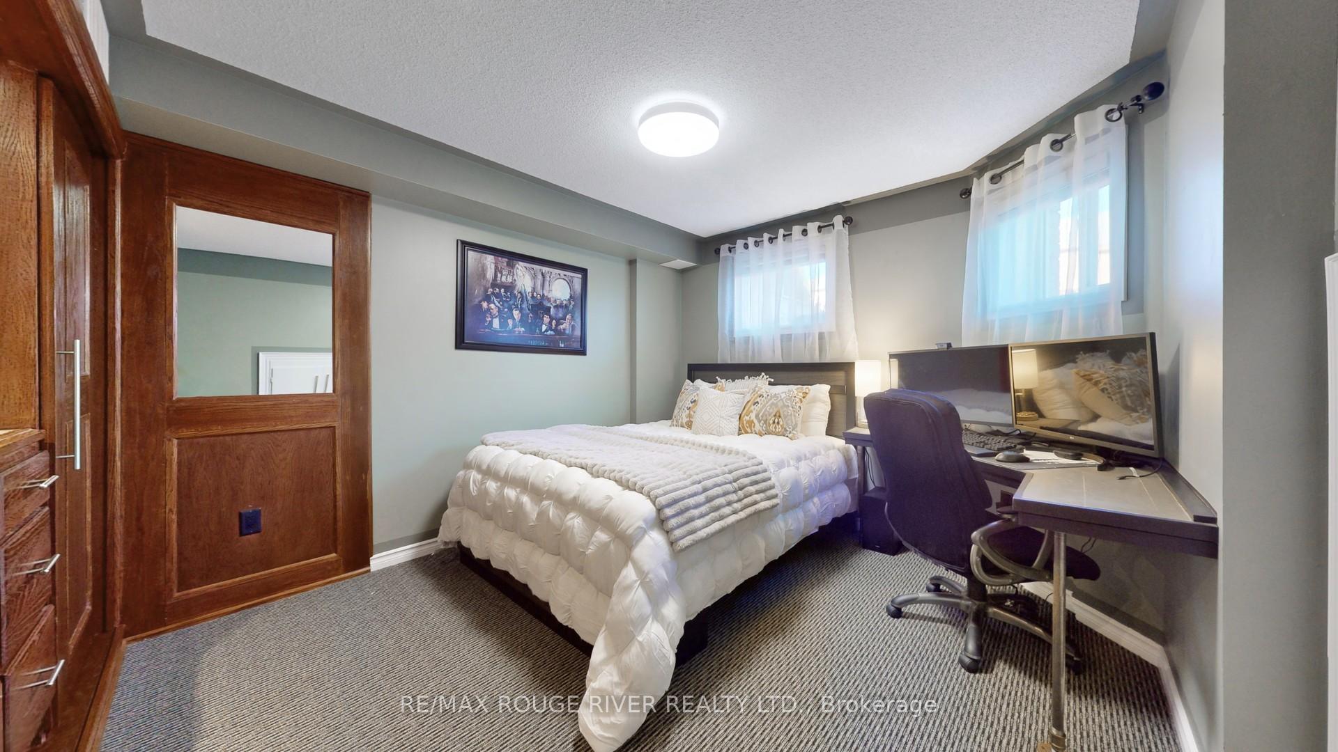 Photo 30 of 87 St Thomas Street, Whitby, Brooklin — HOMEH