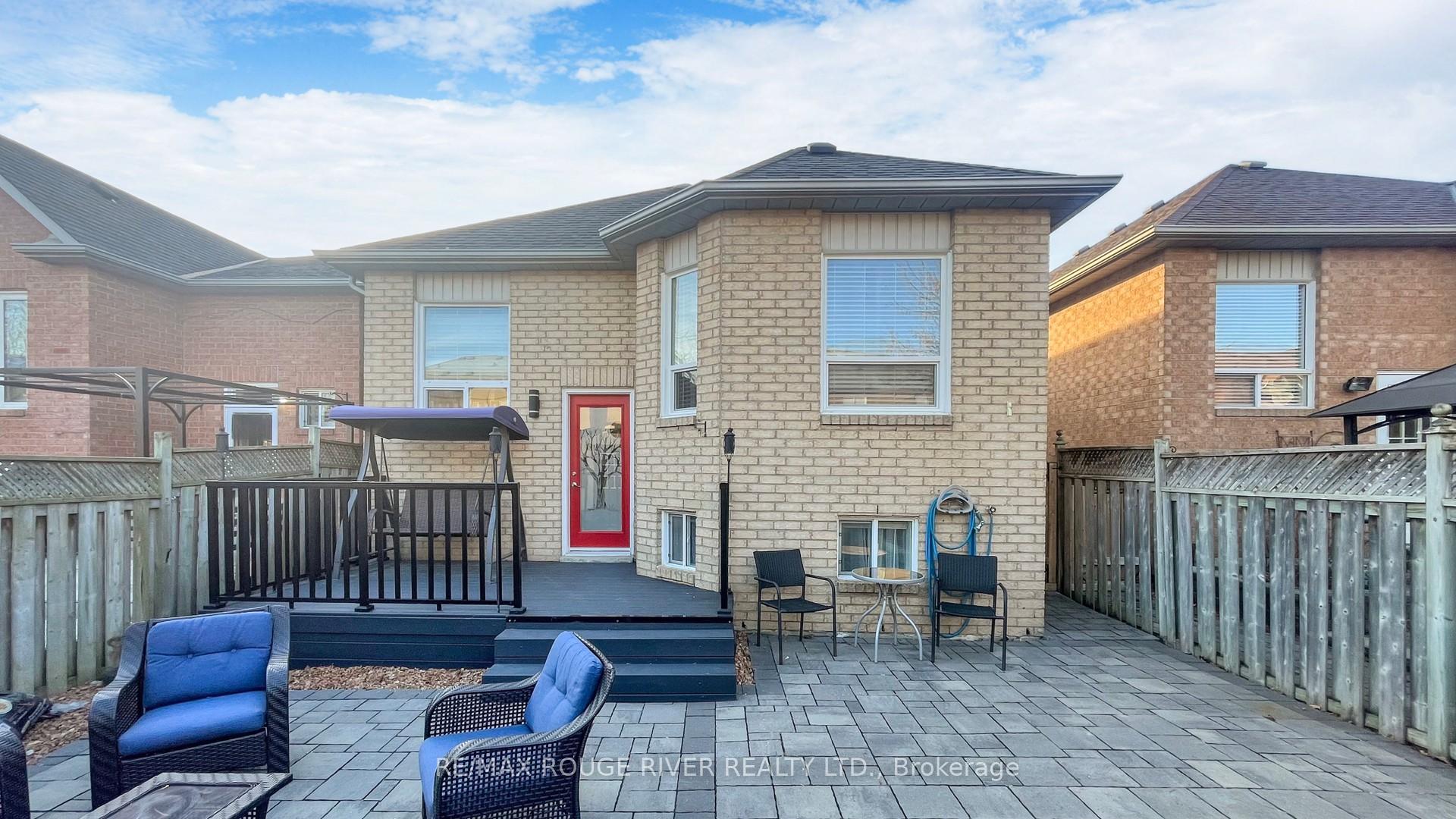 Photo 22 of 87 St Thomas Street, Whitby, Brooklin — HOMEH