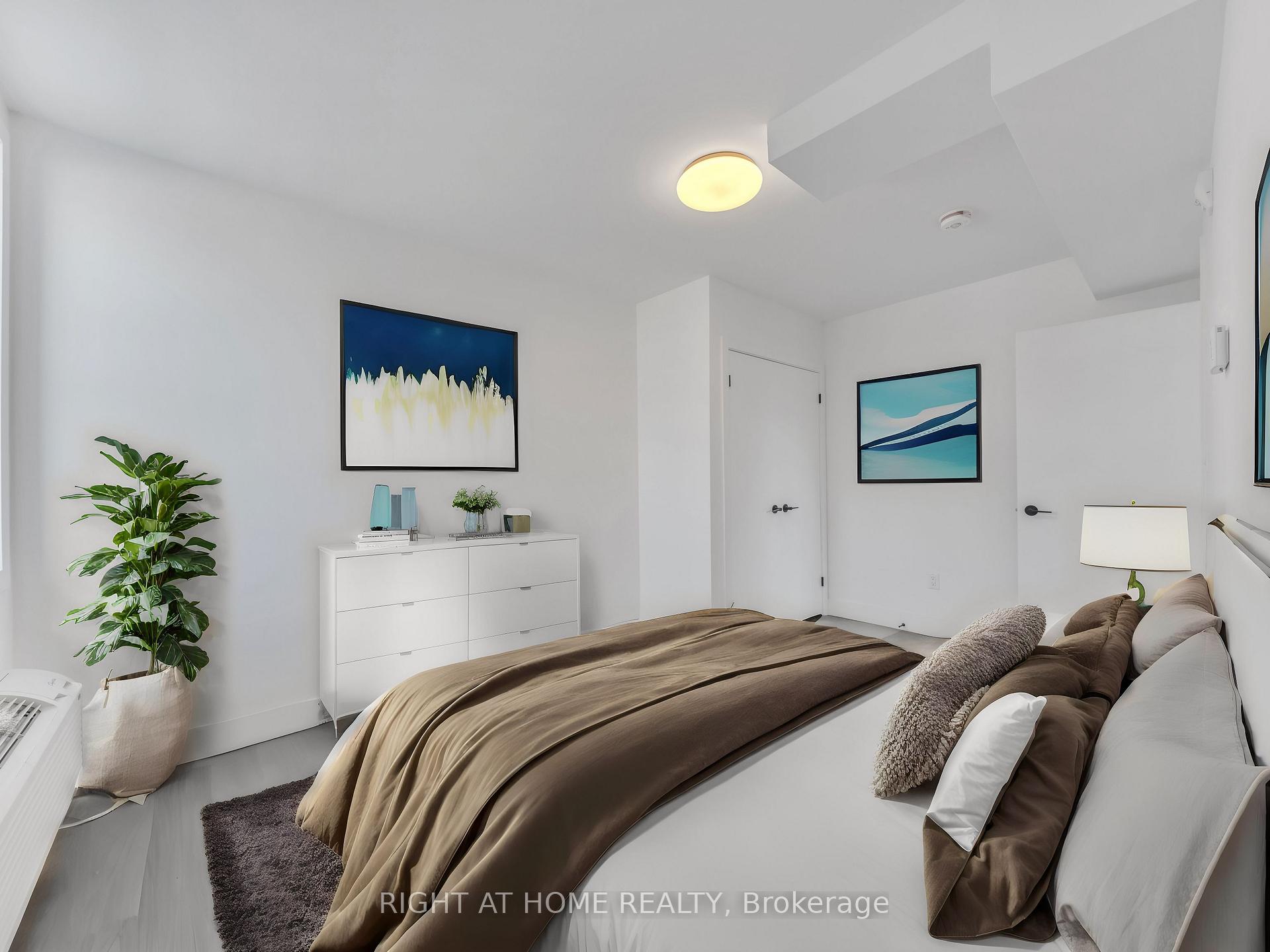 Photo 31 of 1804 Drouillard Road, Windsor — HOMEH