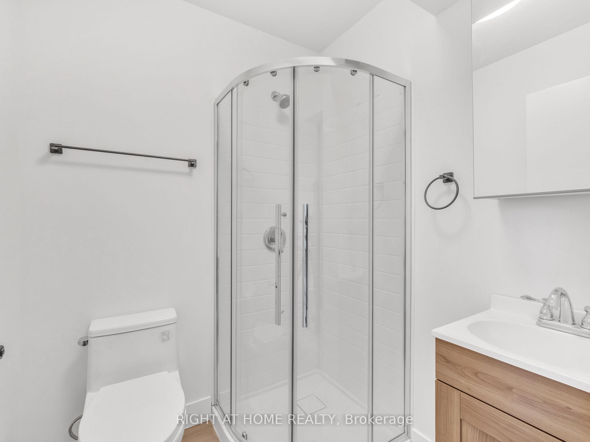 Photo 29 of 1804 Drouillard Road, Windsor — HOMEH