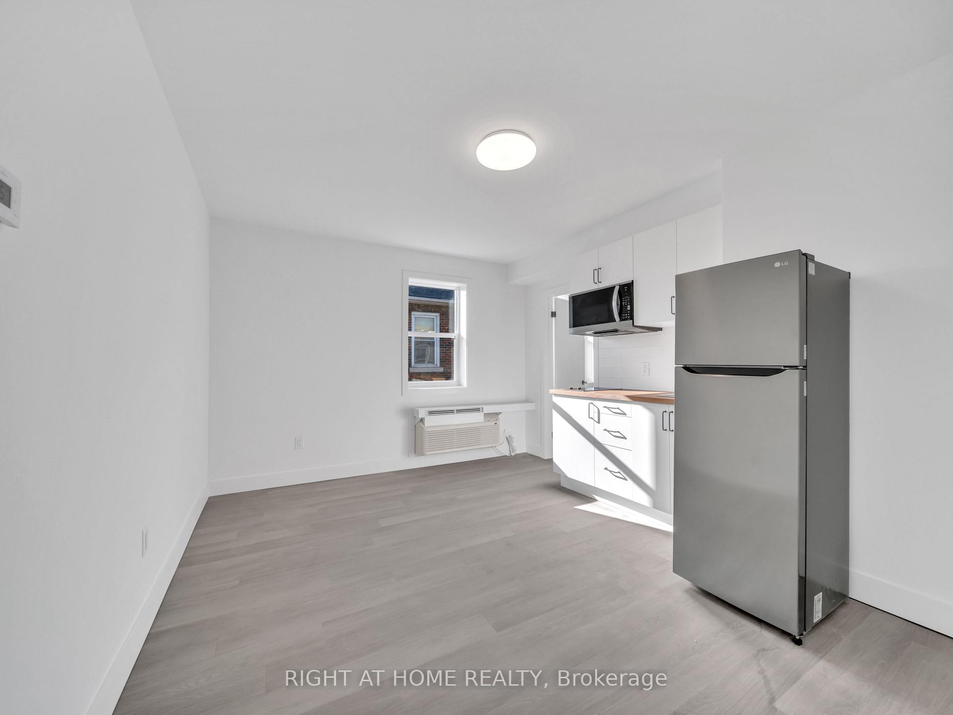 Photo 37 of 1804 Drouillard Road, Windsor — HOMEH