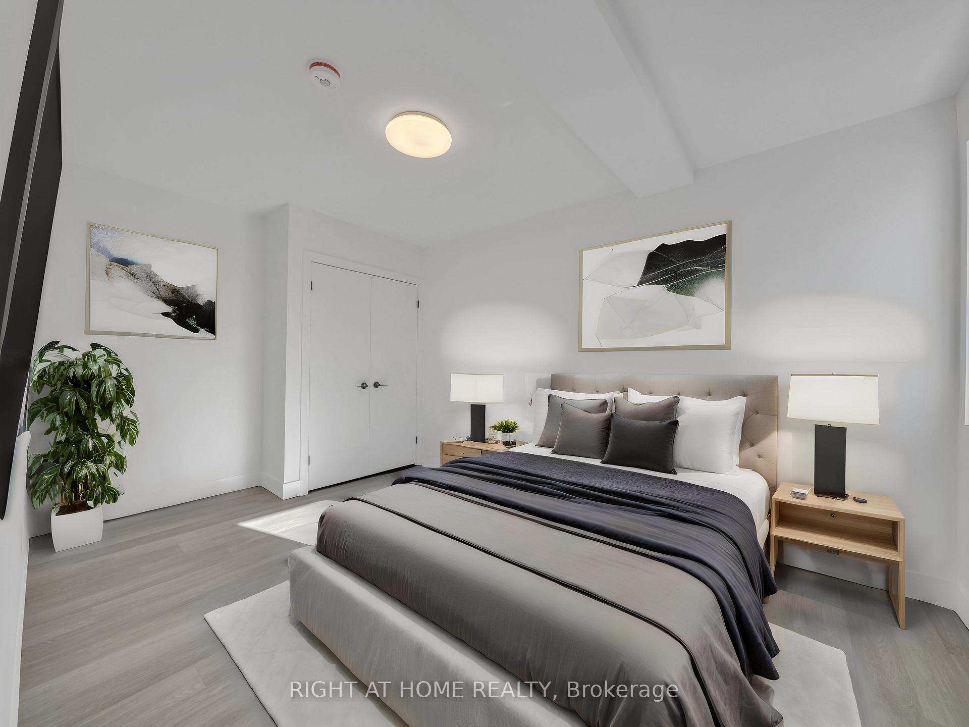 Photo 33 of 1804 Drouillard Road, Windsor — HOMEH