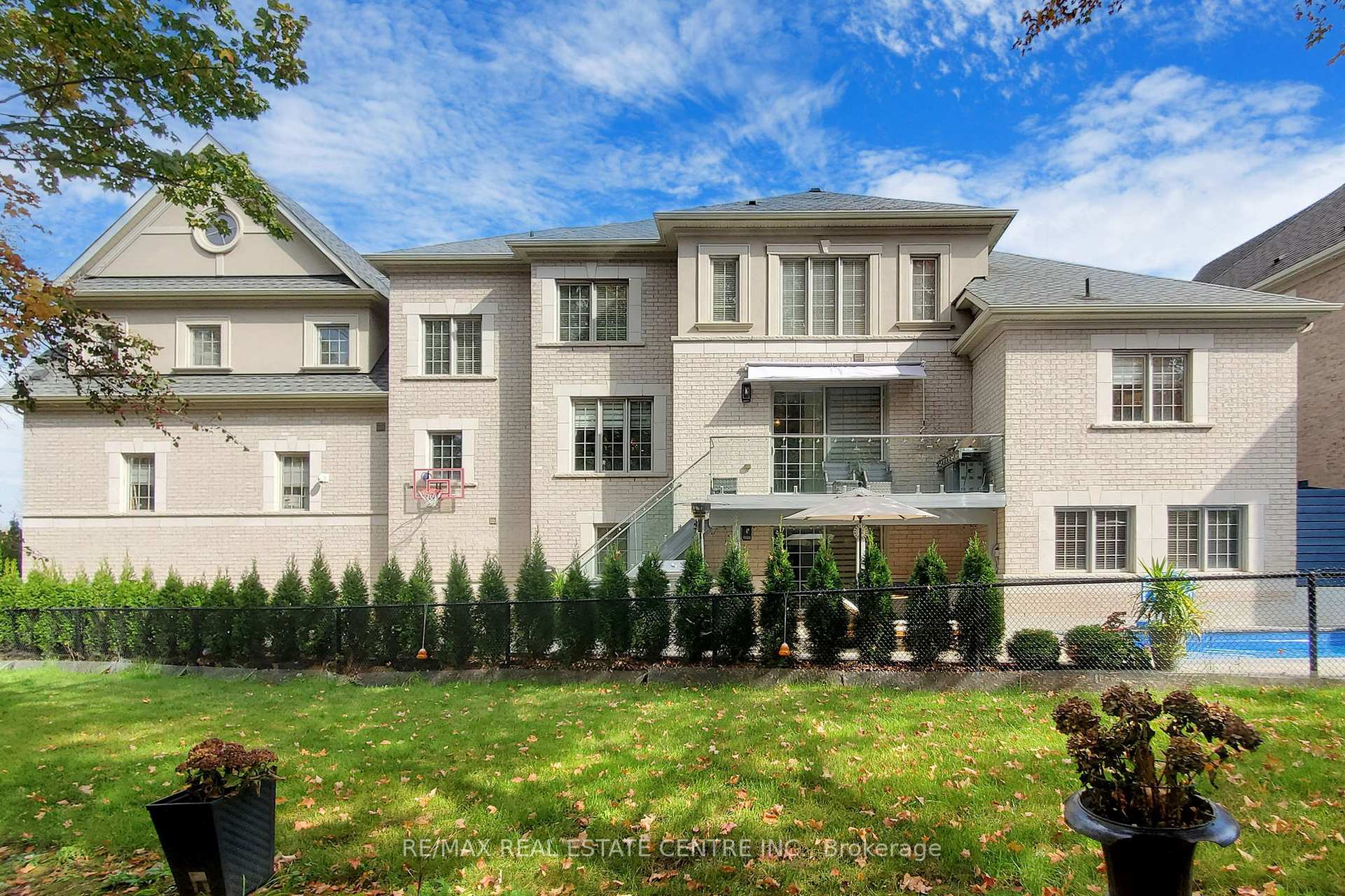 Photo 36 of 172 Elbern Markell Drive, Brampton, Credit Valley — HOMEH