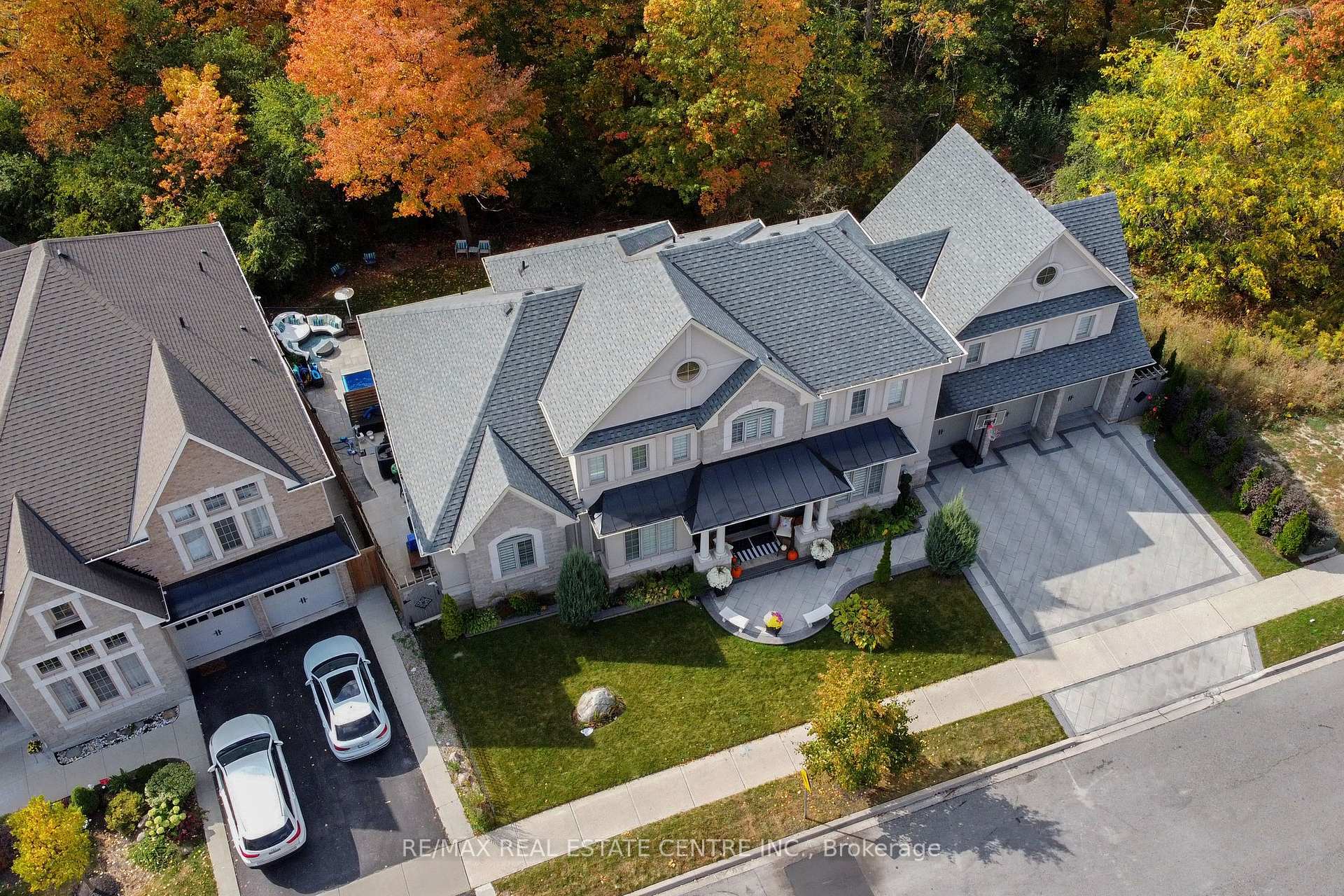 Photo 32 of 172 Elbern Markell Drive, Brampton, Credit Valley — HOMEH
