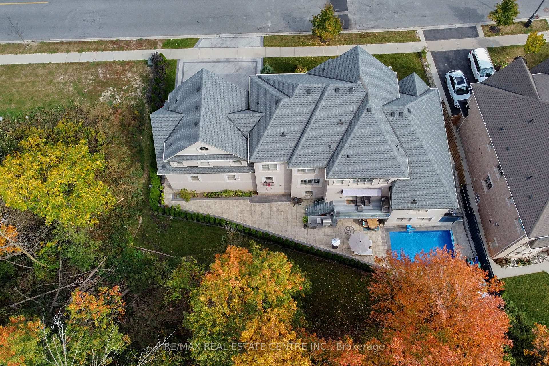 Photo 40 of 172 Elbern Markell Drive, Brampton, Credit Valley — HOMEH