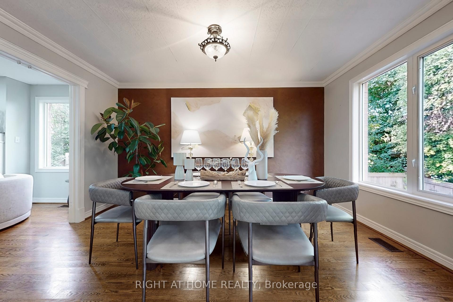 Photo 13 of 49 Giotto Crescent, Vaughan, Maple — HOMEH