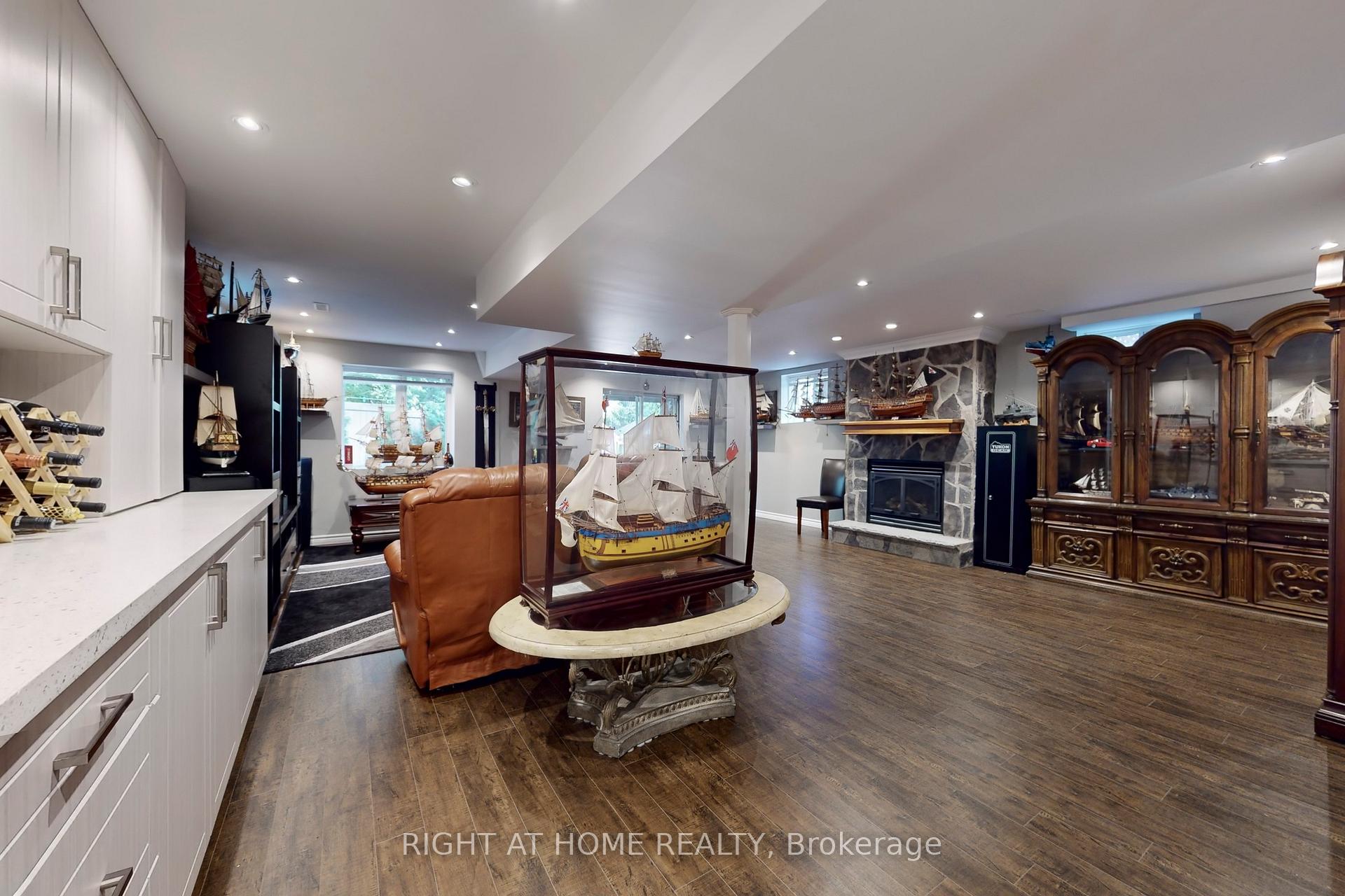 Photo 26 of 49 Giotto Crescent, Vaughan, Maple — HOMEH