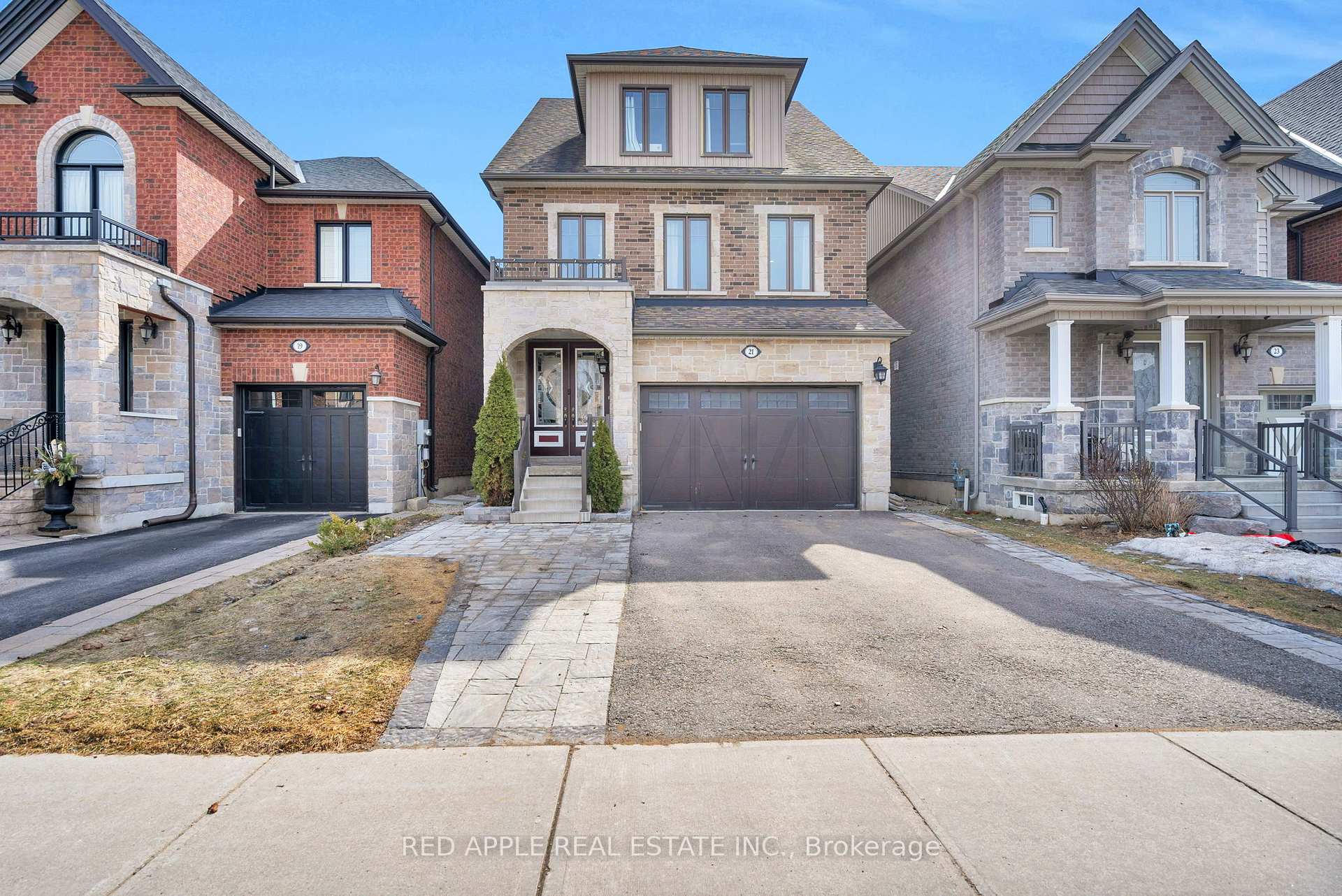 Photo 20 of 21 Holt Drive, New Tecumseth, Alliston — HOMEH