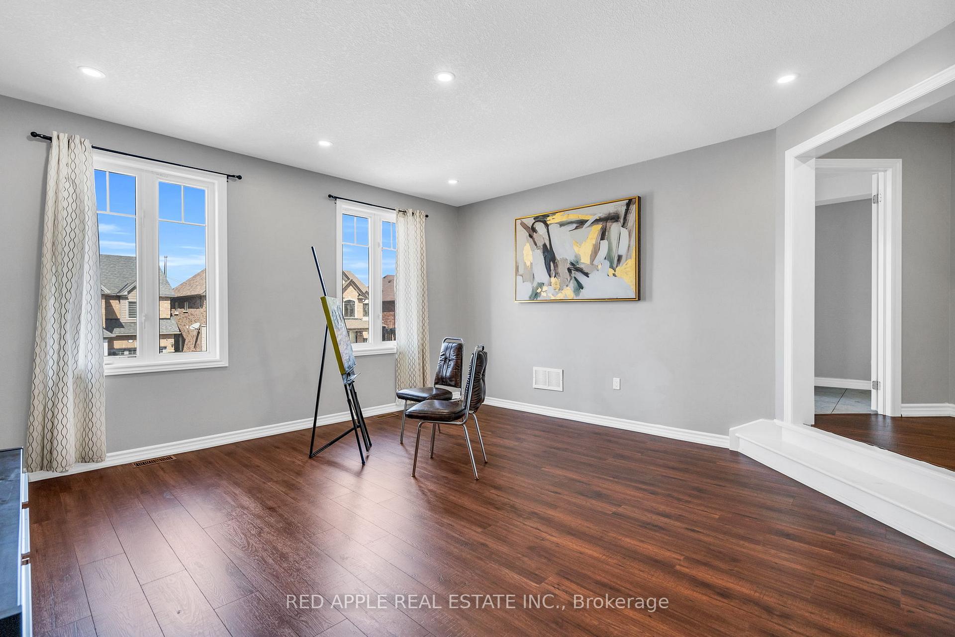 Photo 21 of 21 Holt Drive, New Tecumseth, Alliston — HOMEH
