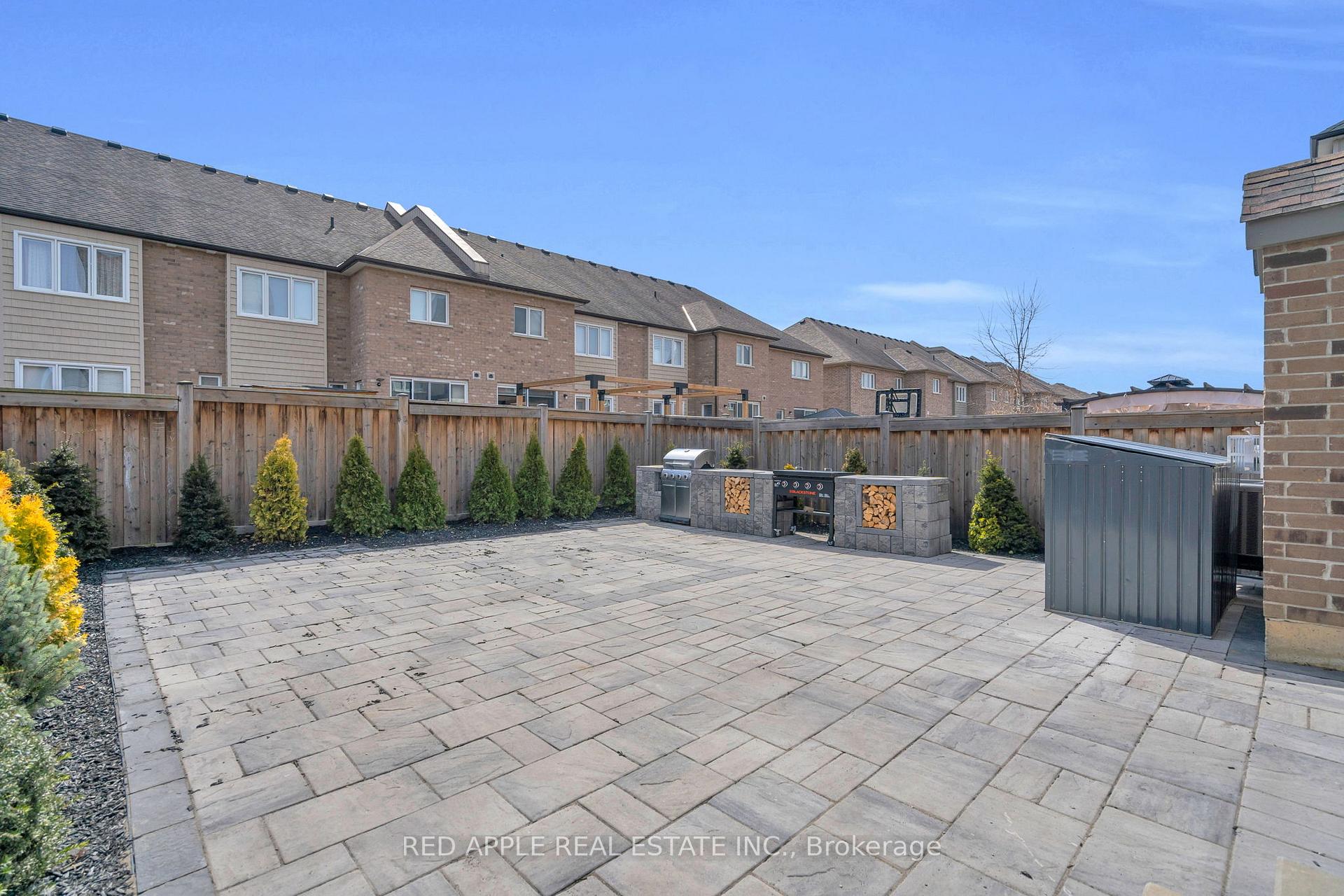 Photo 38 of 21 Holt Drive, New Tecumseth, Alliston — HOMEH