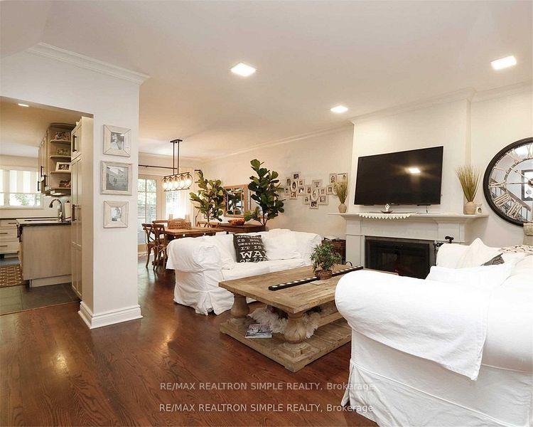 Photo 3 of 65 Soudan Avenue, Toronto, Mount Pleasant West — HOMEH