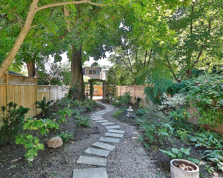 Photo 23 of 65 Soudan Avenue, Toronto, Mount Pleasant West — HOMEH