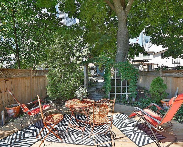 Photo 24 of 65 Soudan Avenue, Toronto, Mount Pleasant West — HOMEH