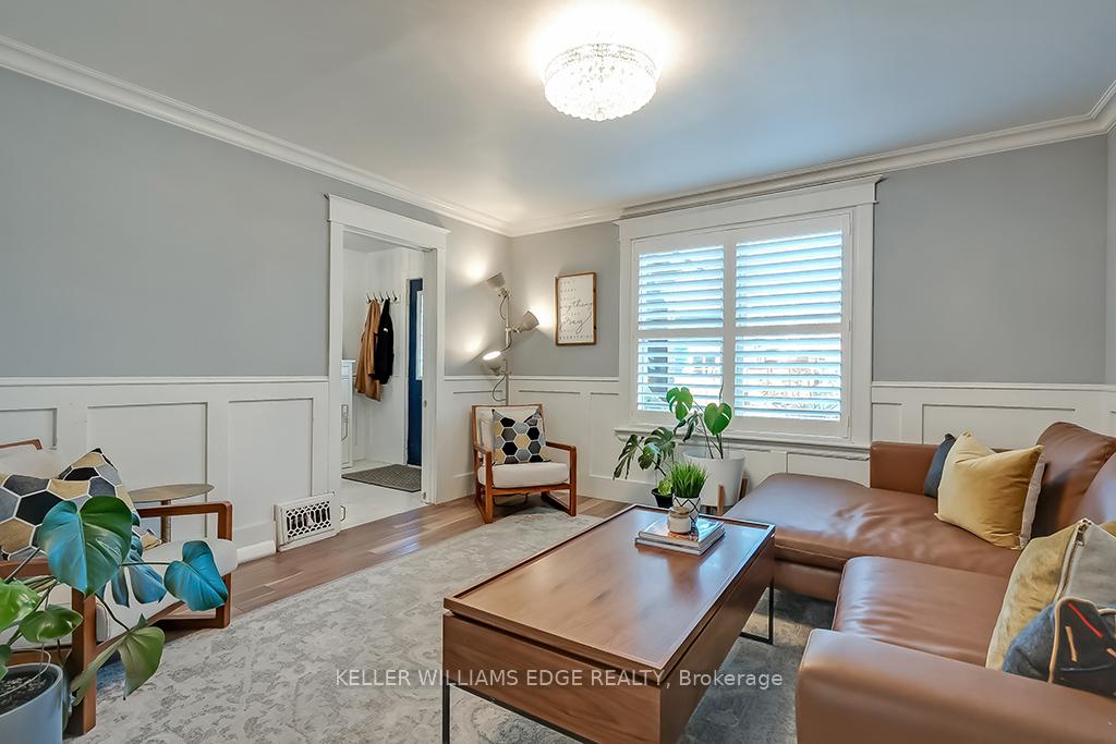 Photo 4 of 28 Roxborough Avenue, Hamilton, Crown Point — HOMEH