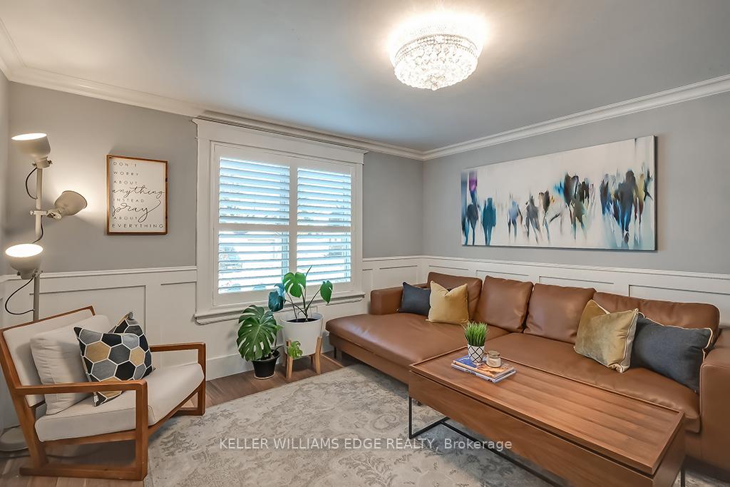 Photo 8 of 28 Roxborough Avenue, Hamilton, Crown Point — HOMEH