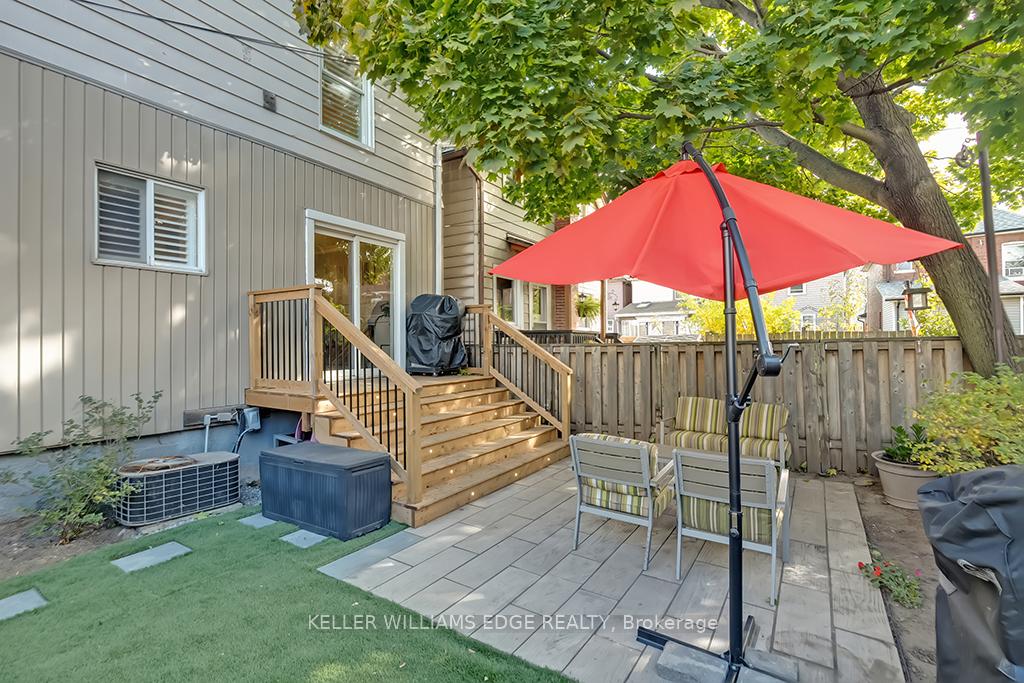 Photo 18 of 28 Roxborough Avenue, Hamilton, Crown Point — HOMEH