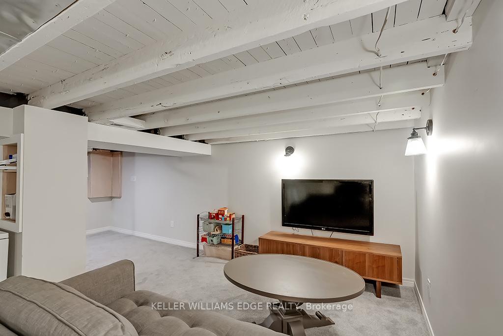Photo 31 of 28 Roxborough Avenue, Hamilton, Crown Point — HOMEH