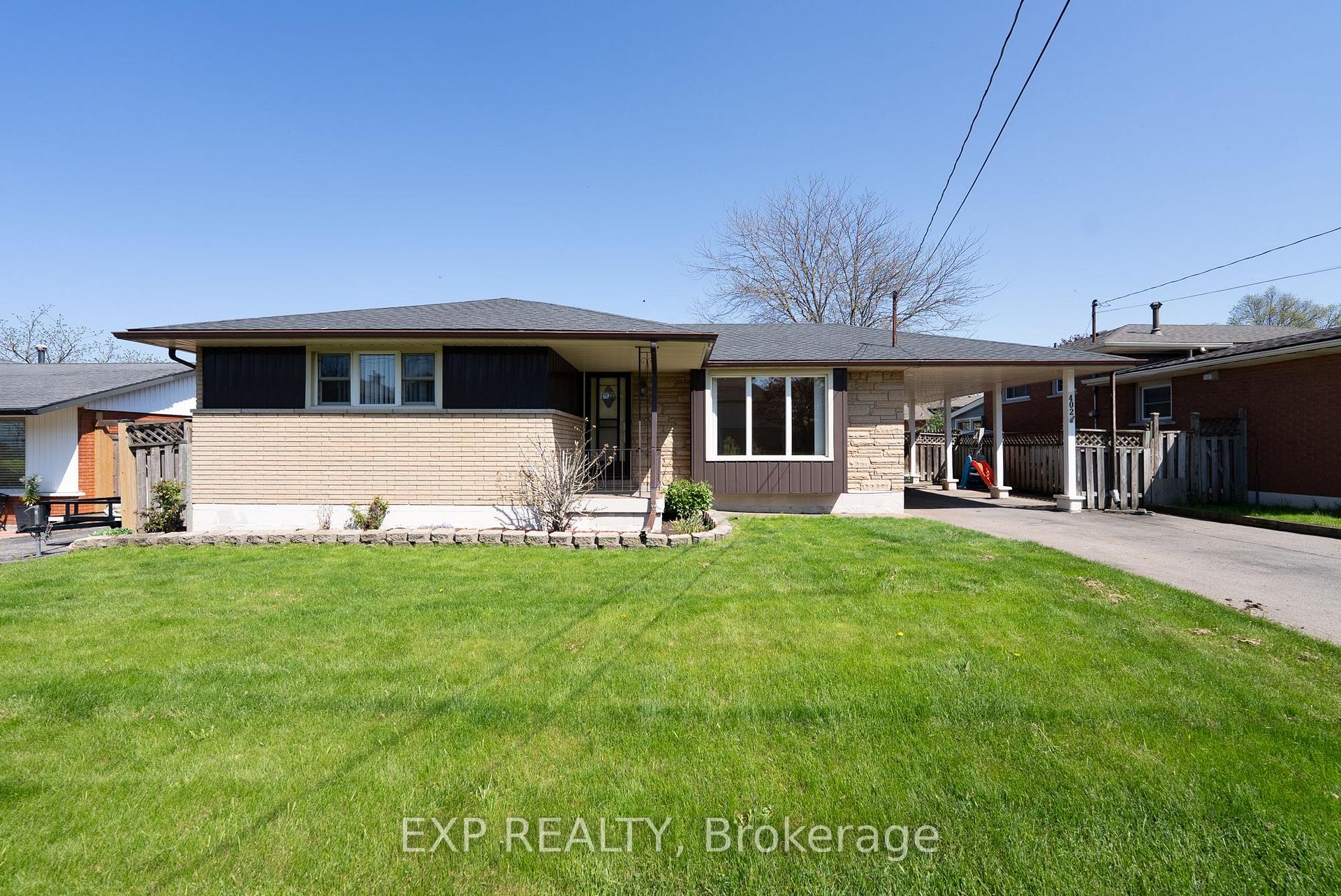 Photo 1 of 402 Kerman Avenue, Grimsby, Grimsby Beach — HOMEH
