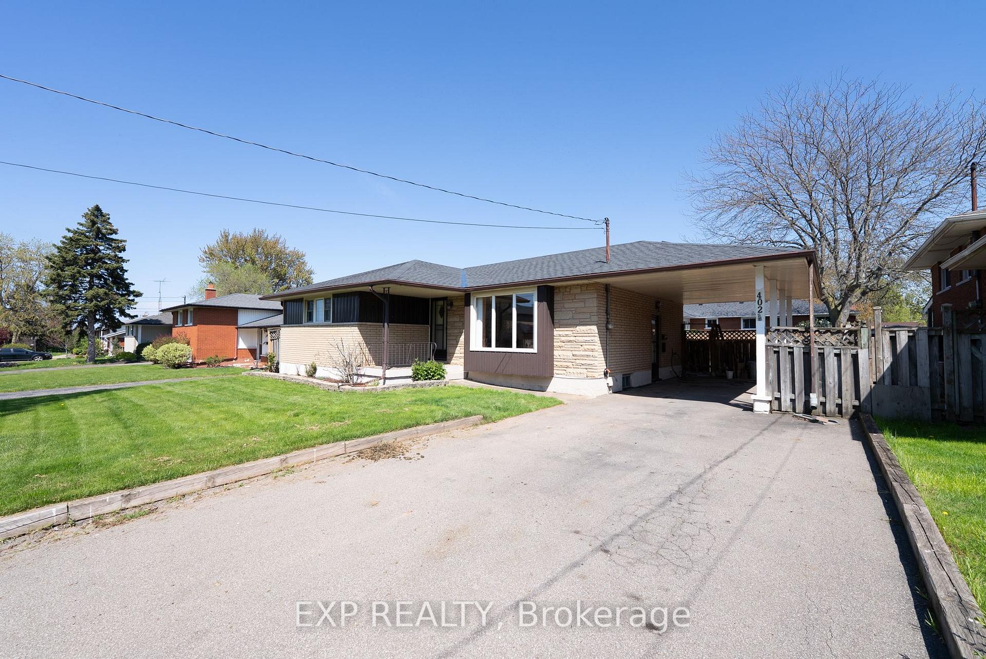 Photo 5 of 402 Kerman Avenue, Grimsby, Grimsby Beach — HOMEH