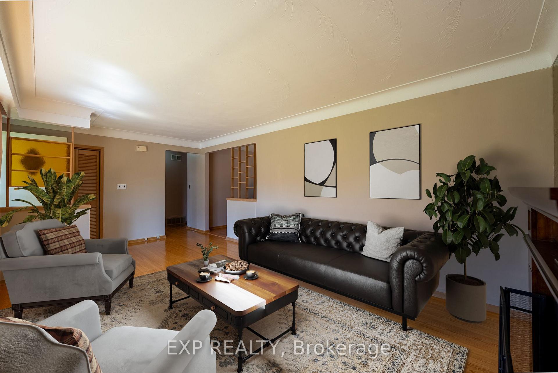 Photo 14 of 402 Kerman Avenue, Grimsby, Grimsby Beach — HOMEH