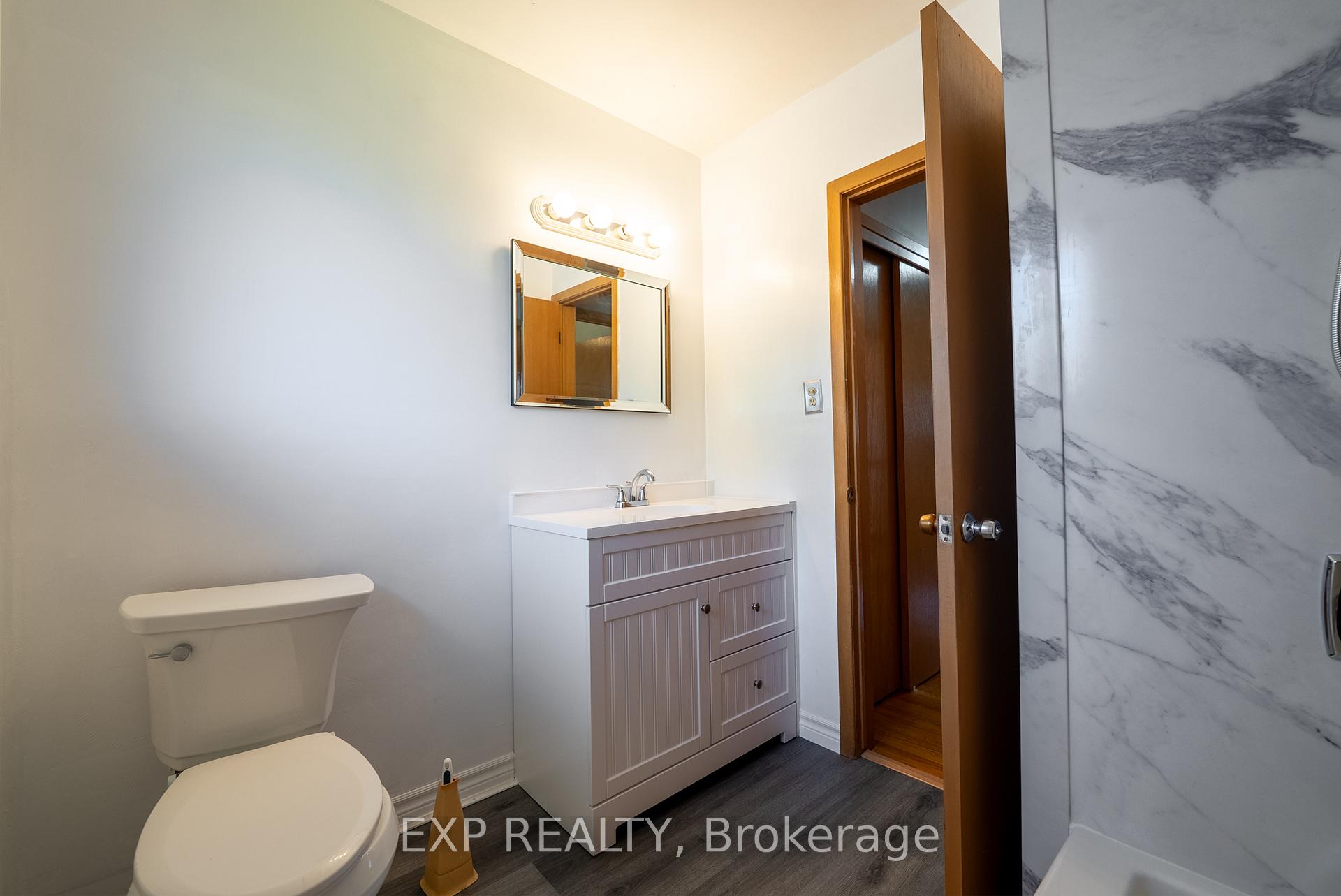 Photo 32 of 402 Kerman Avenue, Grimsby, Grimsby Beach — HOMEH