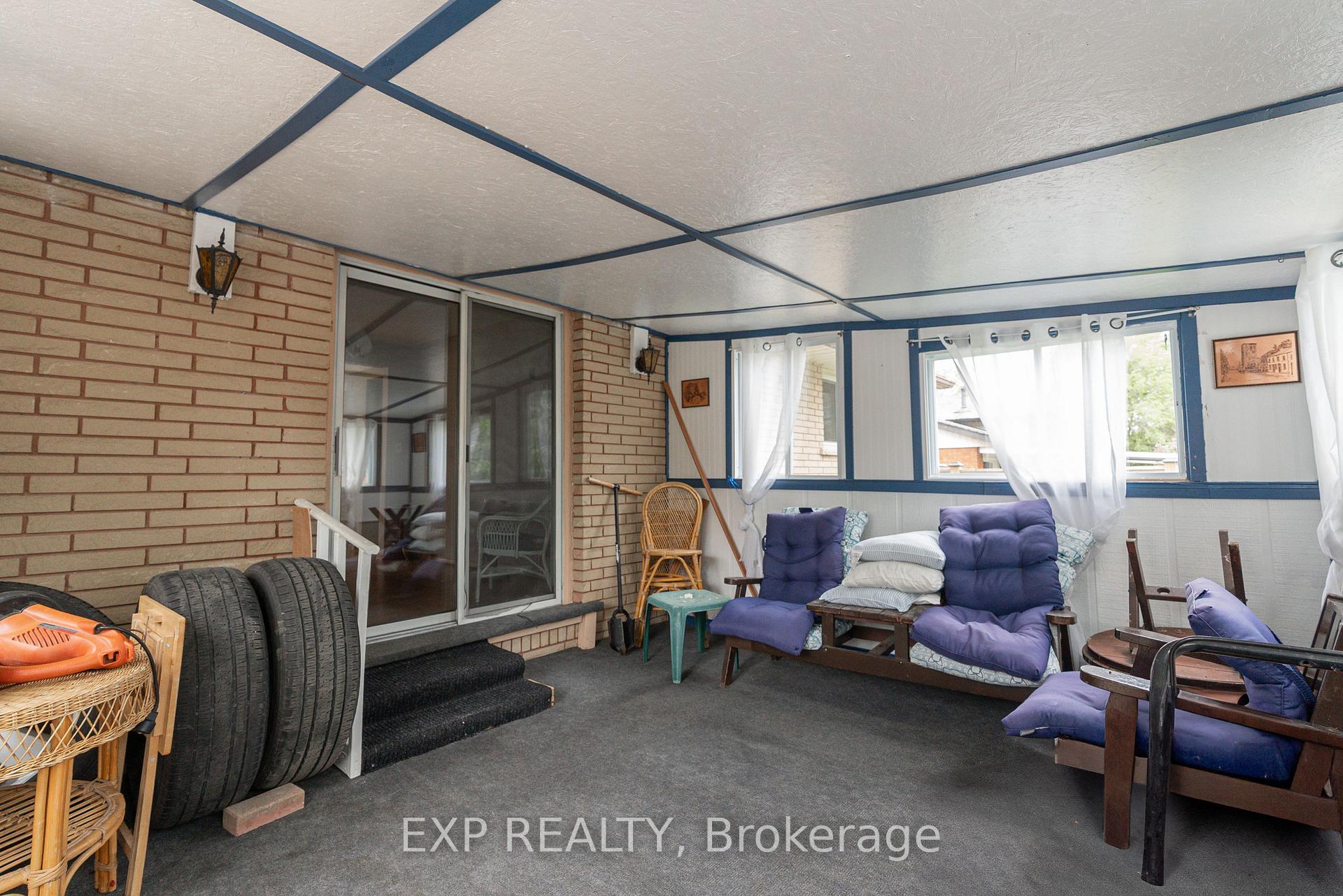 Photo 39 of 402 Kerman Avenue, Grimsby, Grimsby Beach — HOMEH