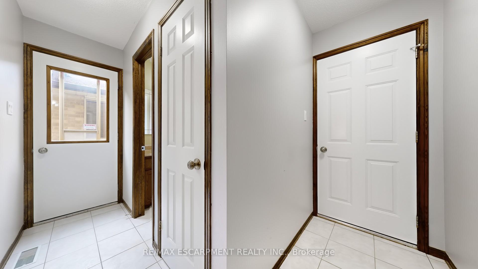 Photo 23 of 6 Princip Street, Hamilton, Randall — HOMEH