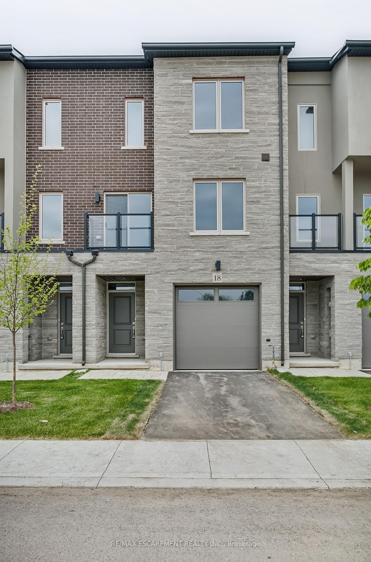 Front of 18 Clear Valley Lane